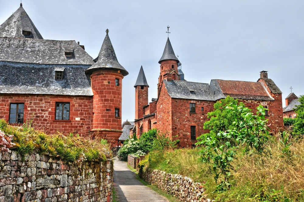 village-rouge-collonges