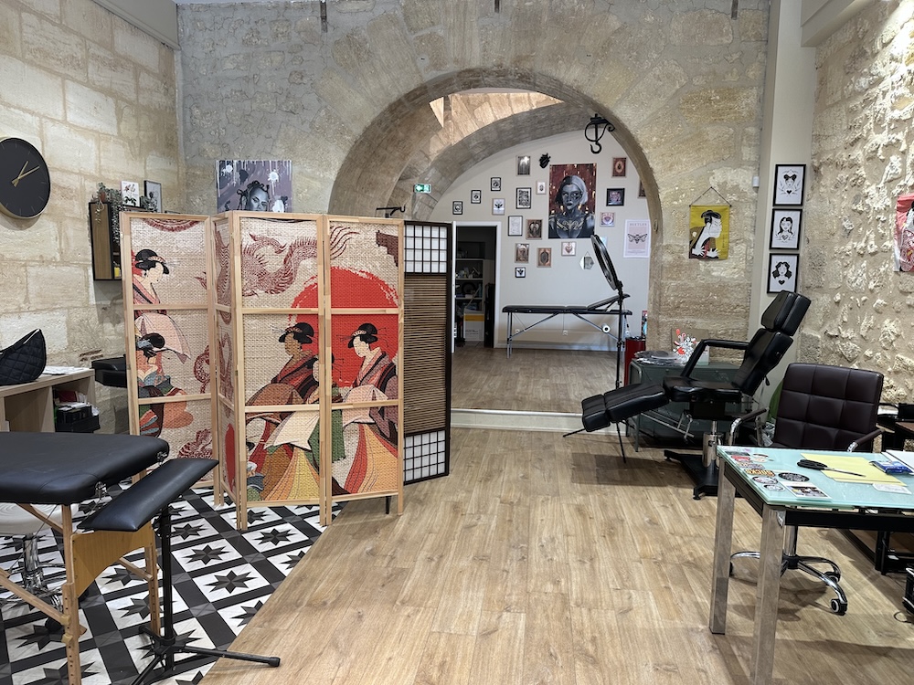 salon-piercing-bordeaux