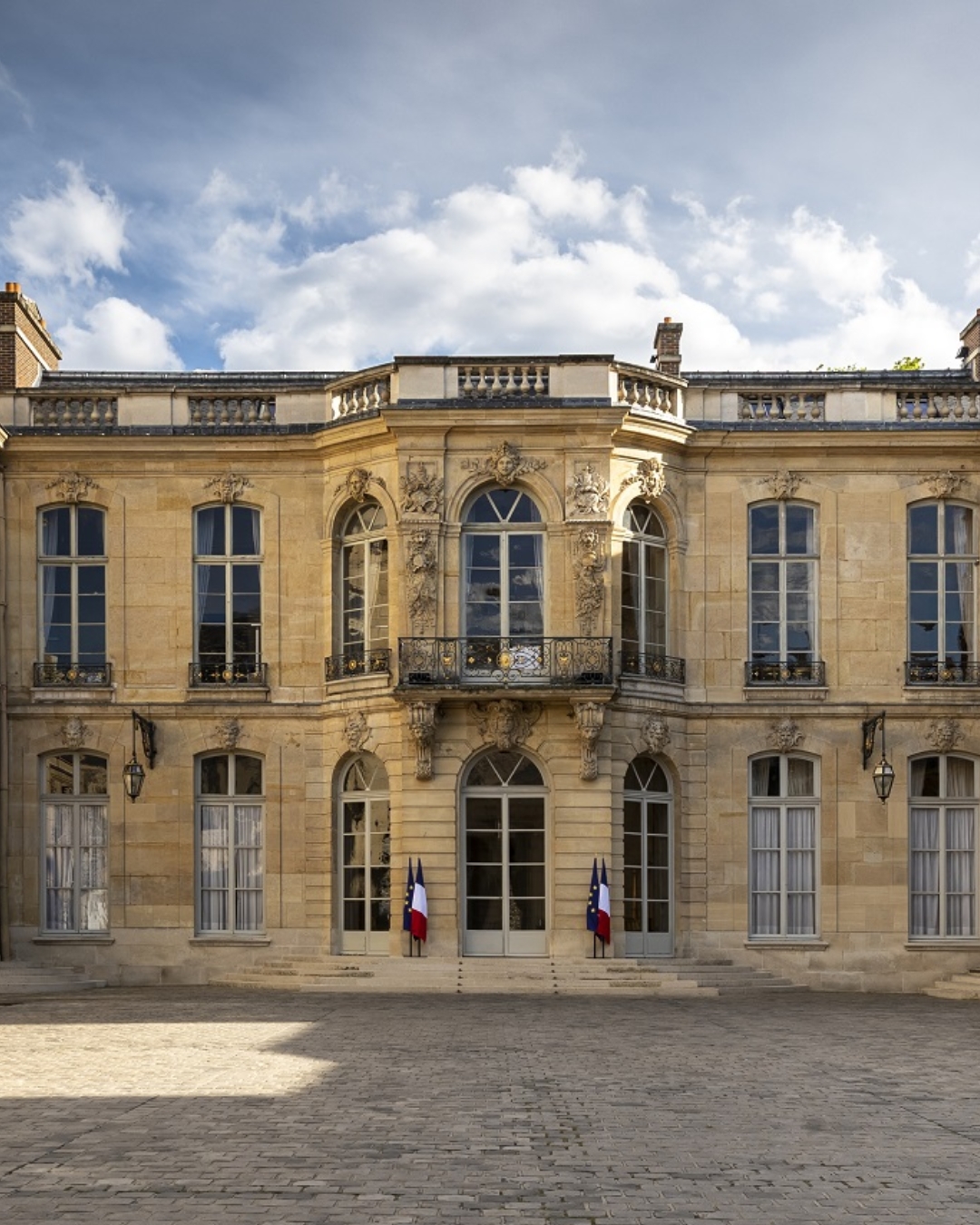 gouvernement crise 1er ministre Macron Dijon