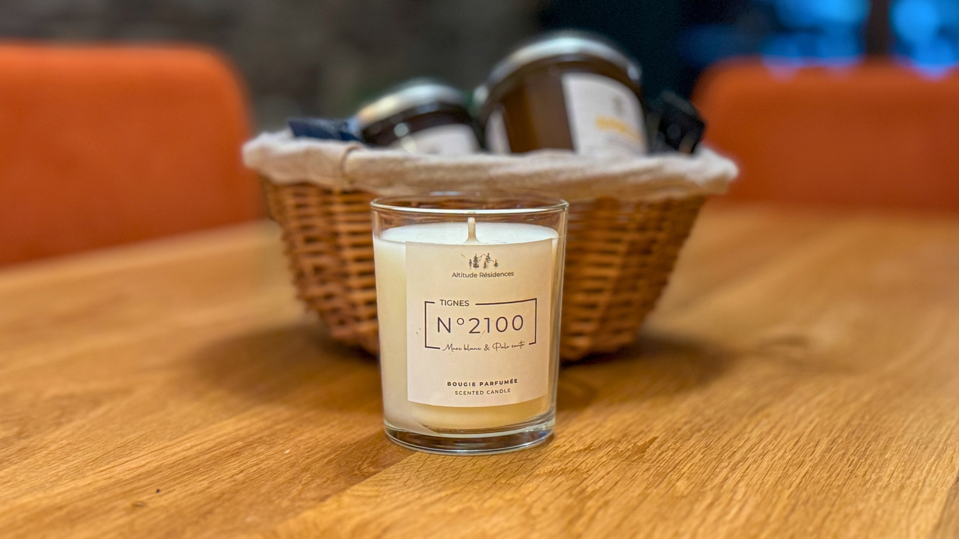 Bougie offerte &agrave; l'h&ocirc;tel fabrication artisanale Tignes