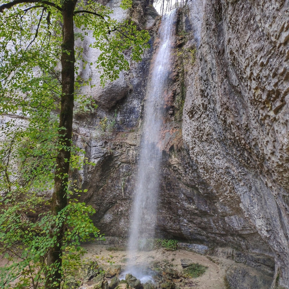 Cascade à découvrir à 1h de Dijon