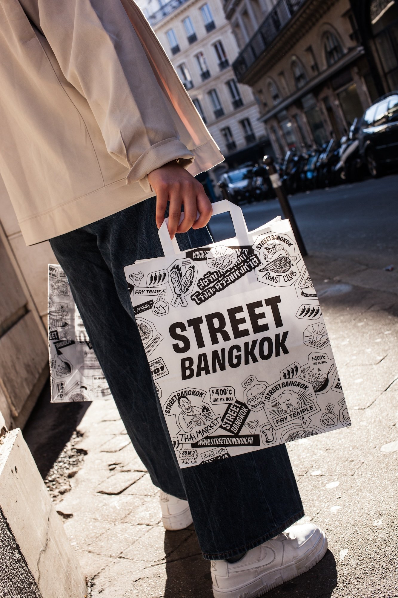 street-bangkok-lyon-restaurant