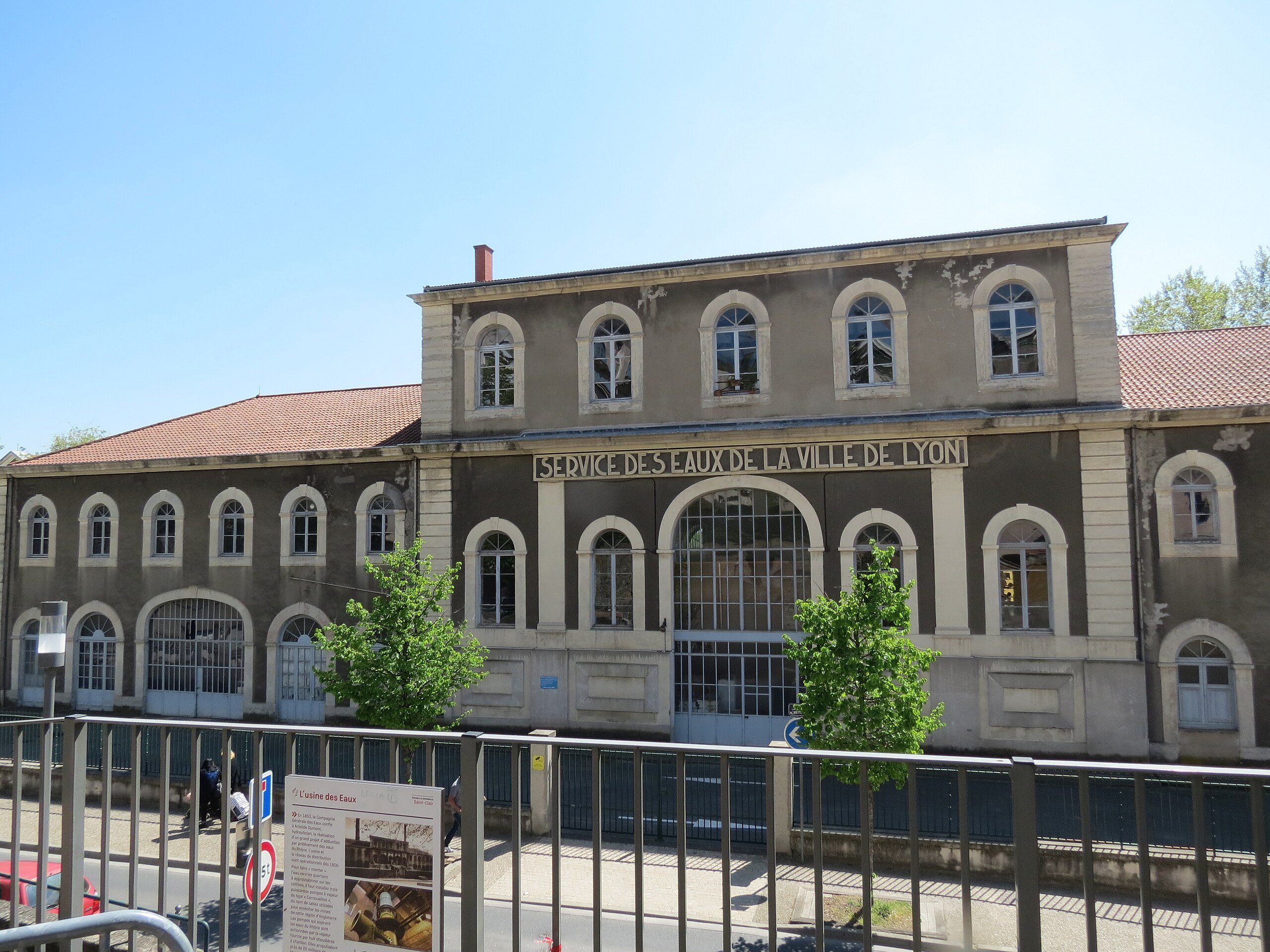 Caluire_et_Cuire_usine_des_eaux