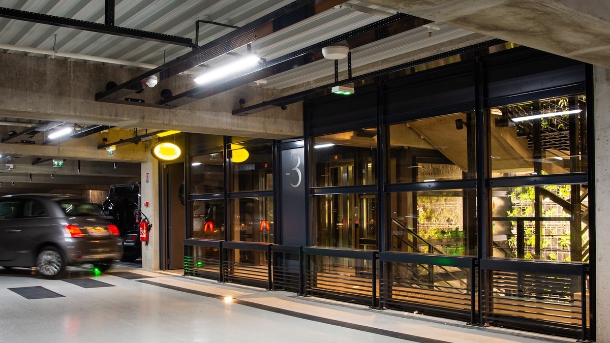 Parking Terres Rouges Belval Ce parking de presque 1 000 places au coeur de Lyon va fermer pendant 4 ...