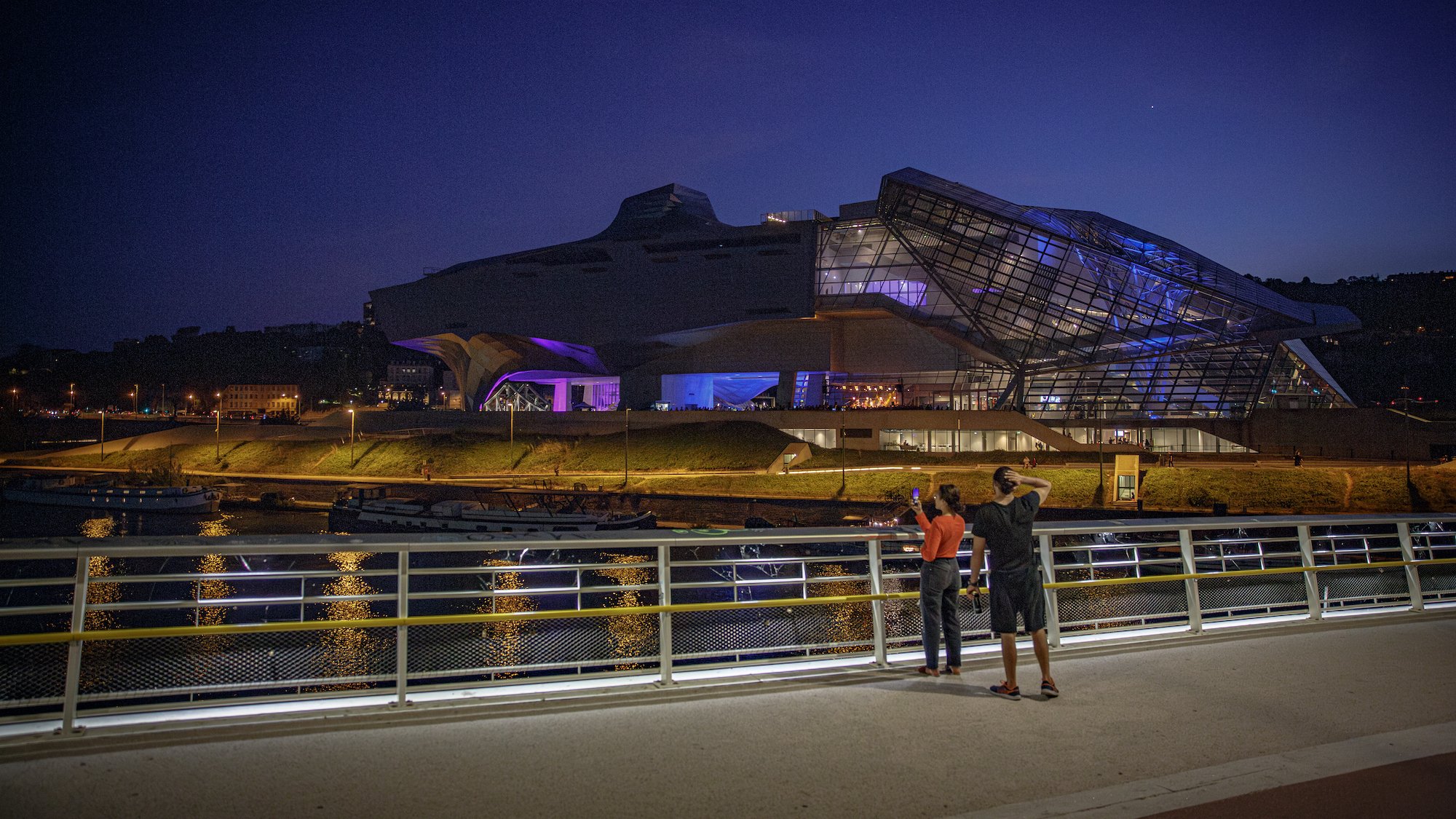 2306-ps-musee-confluences-blues-b87a5471