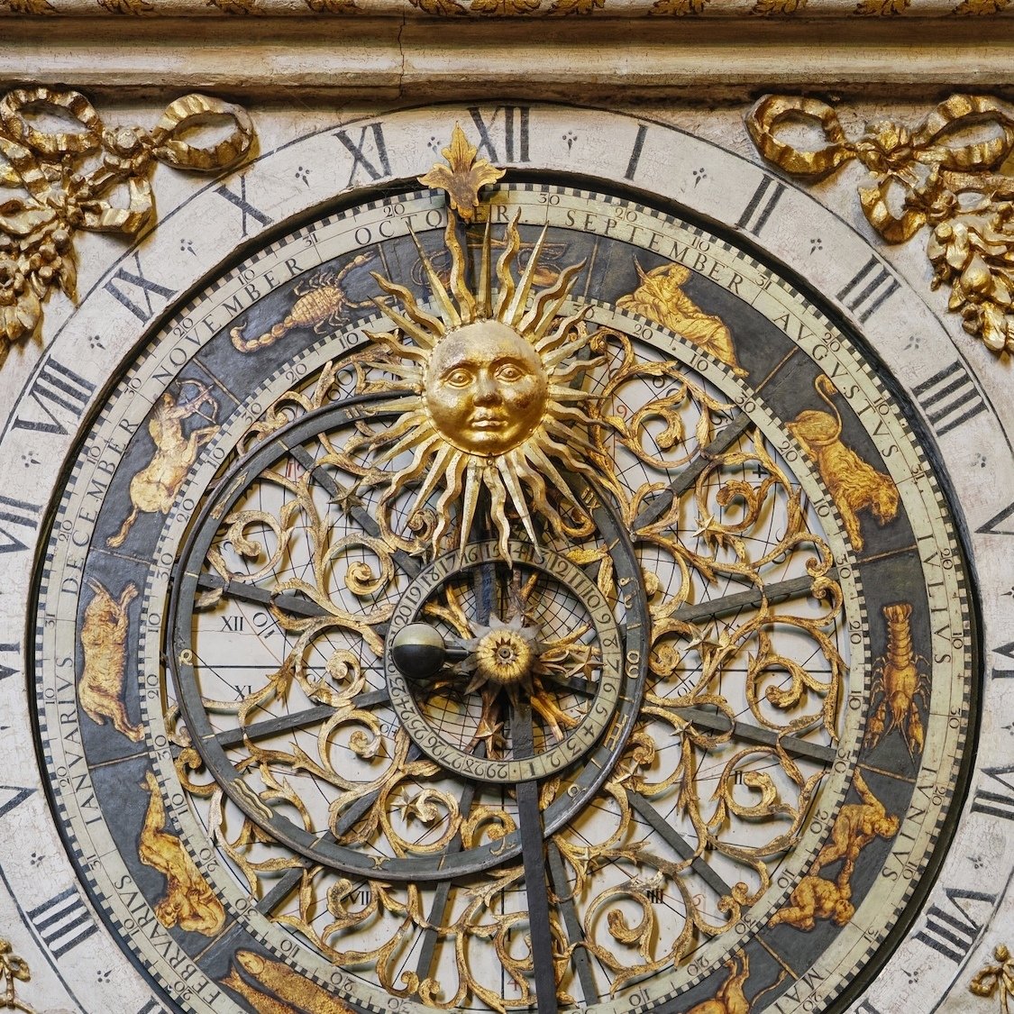 horloge-astronomique-lyon-650-ans