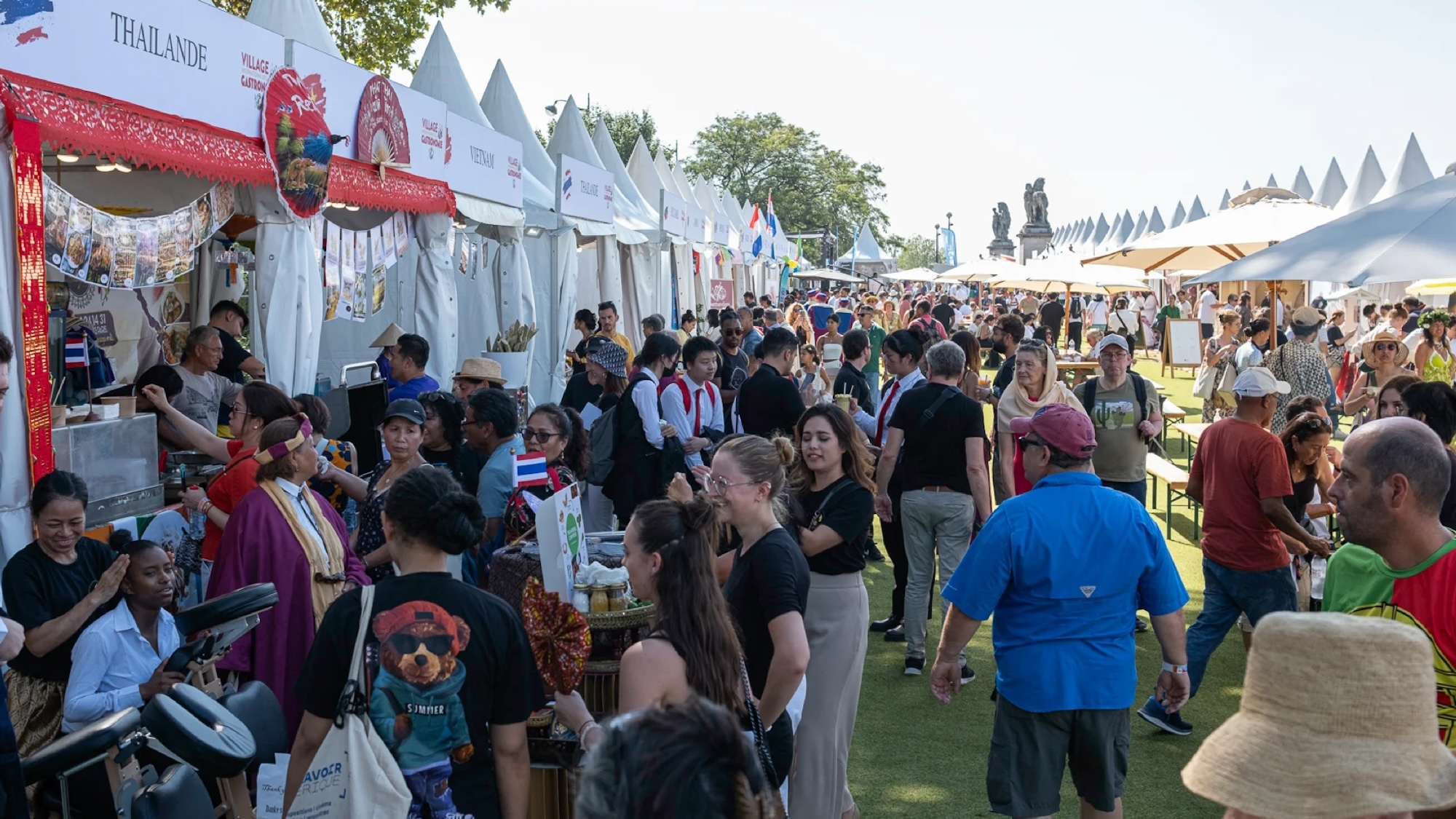 ambiance-village-international-de-la-gastronomie-2