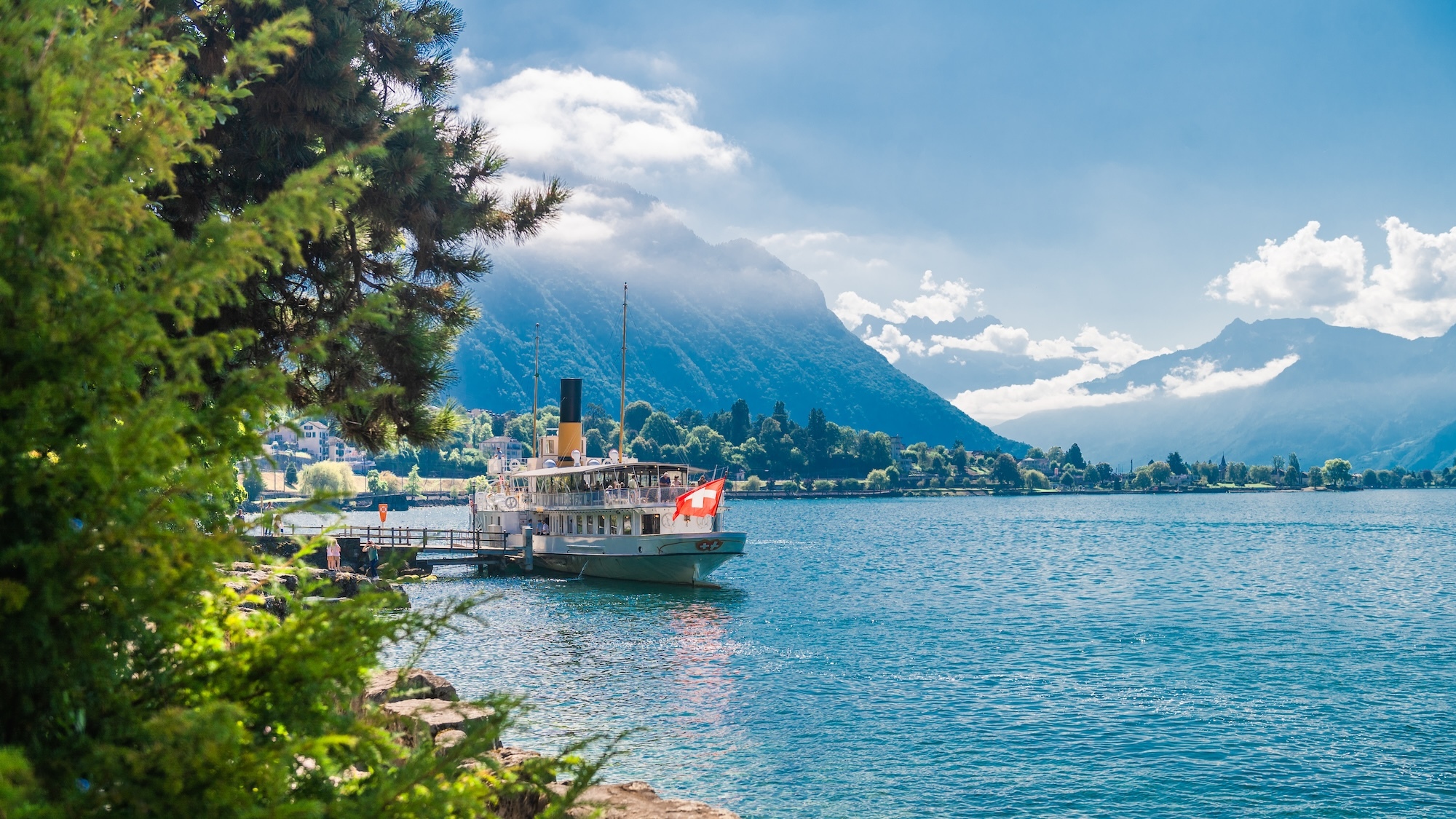 on-the-water-festival-lac-leman-geneve