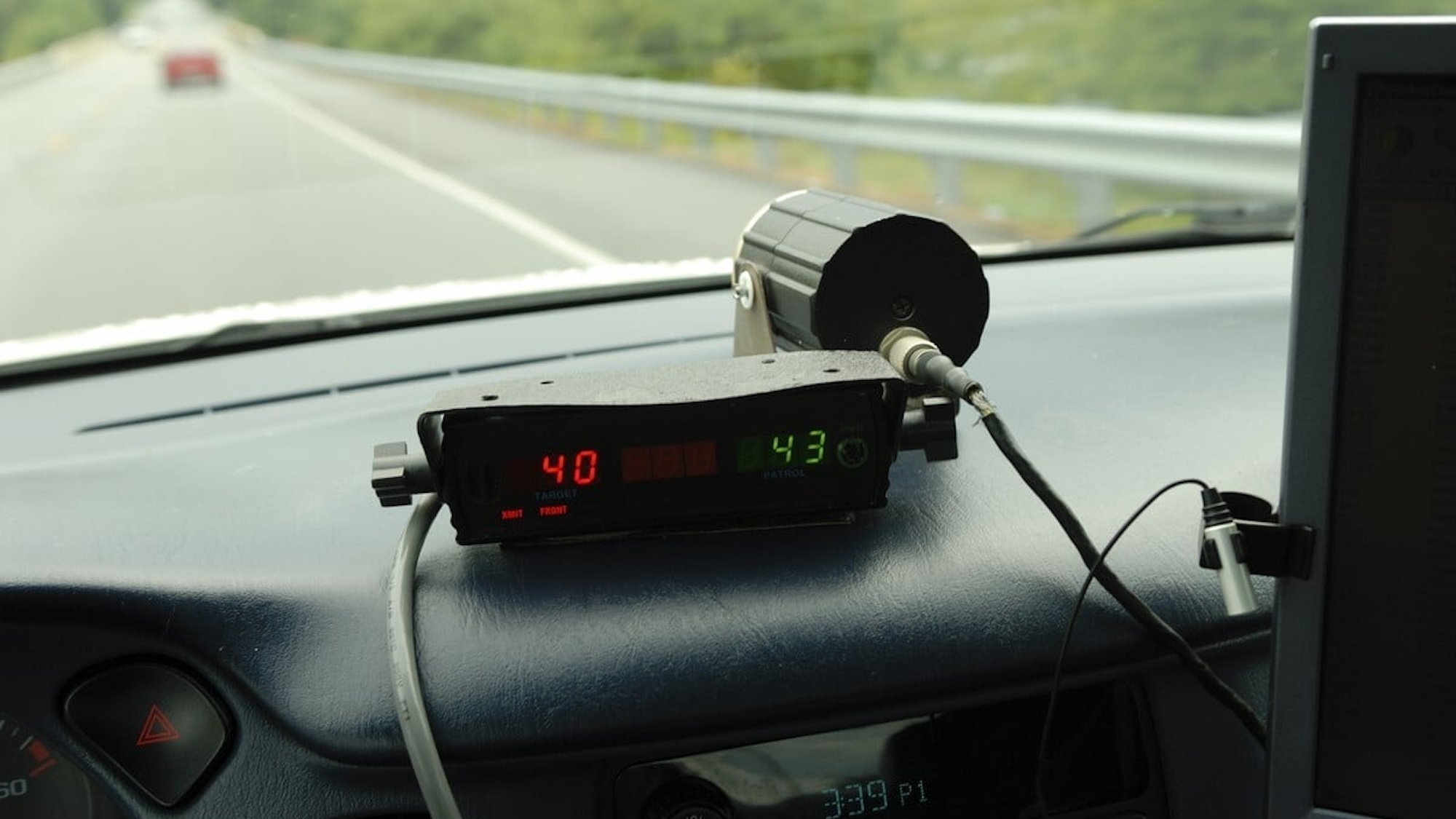 voitures-radars-privees-lyon