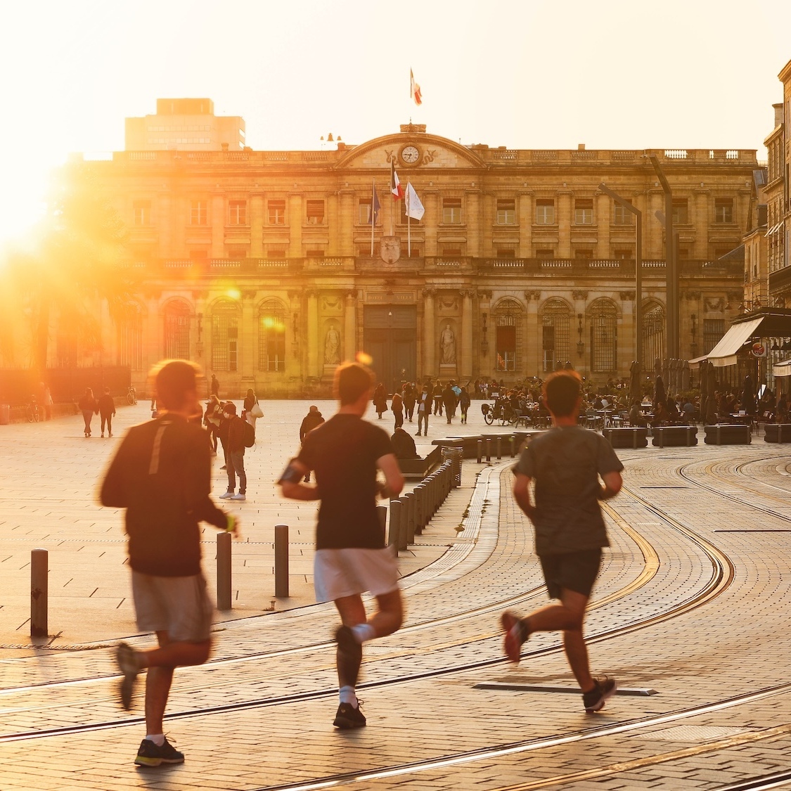 running-bordeaux