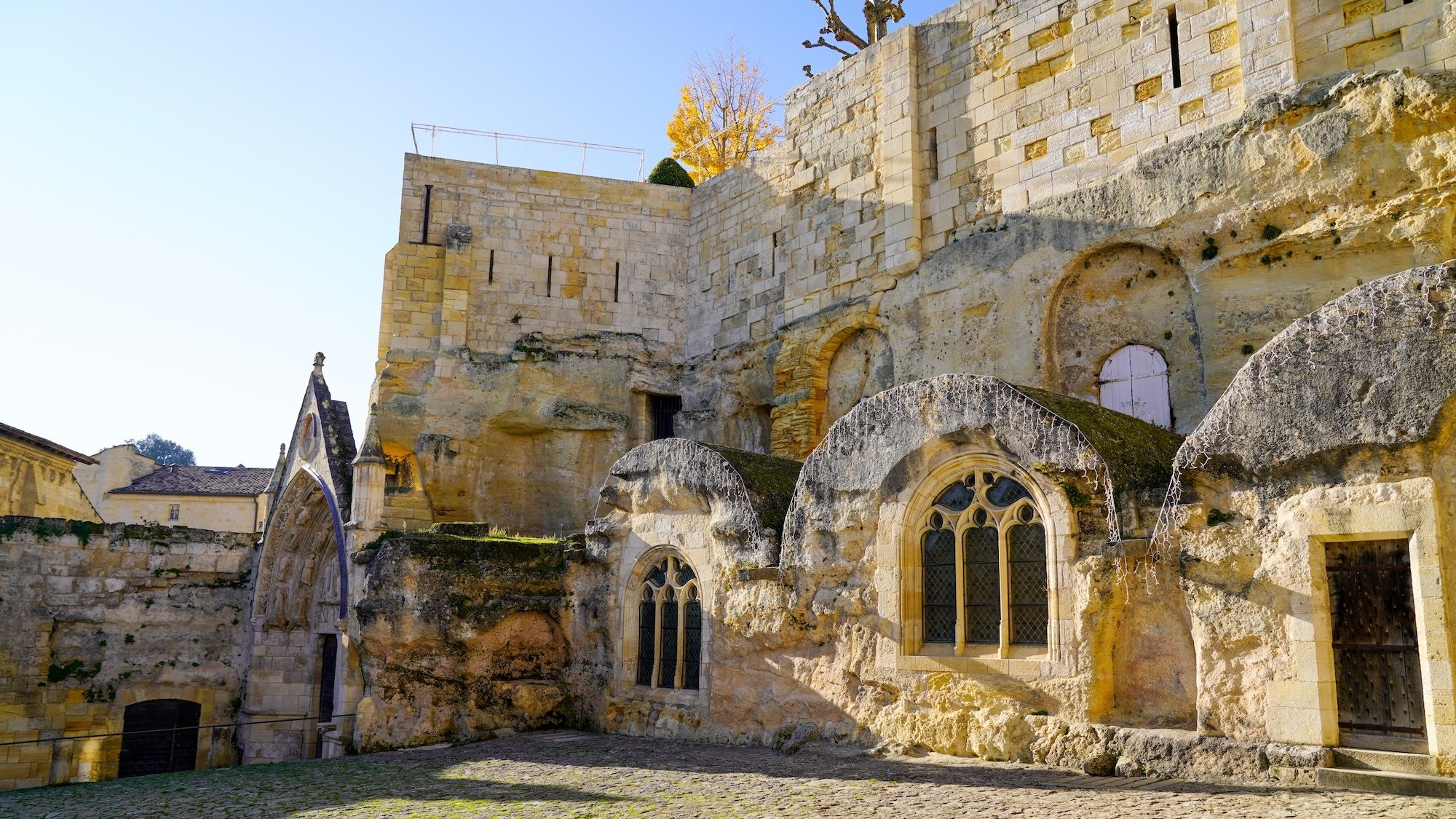 eglise-monolithe-saint-emilion