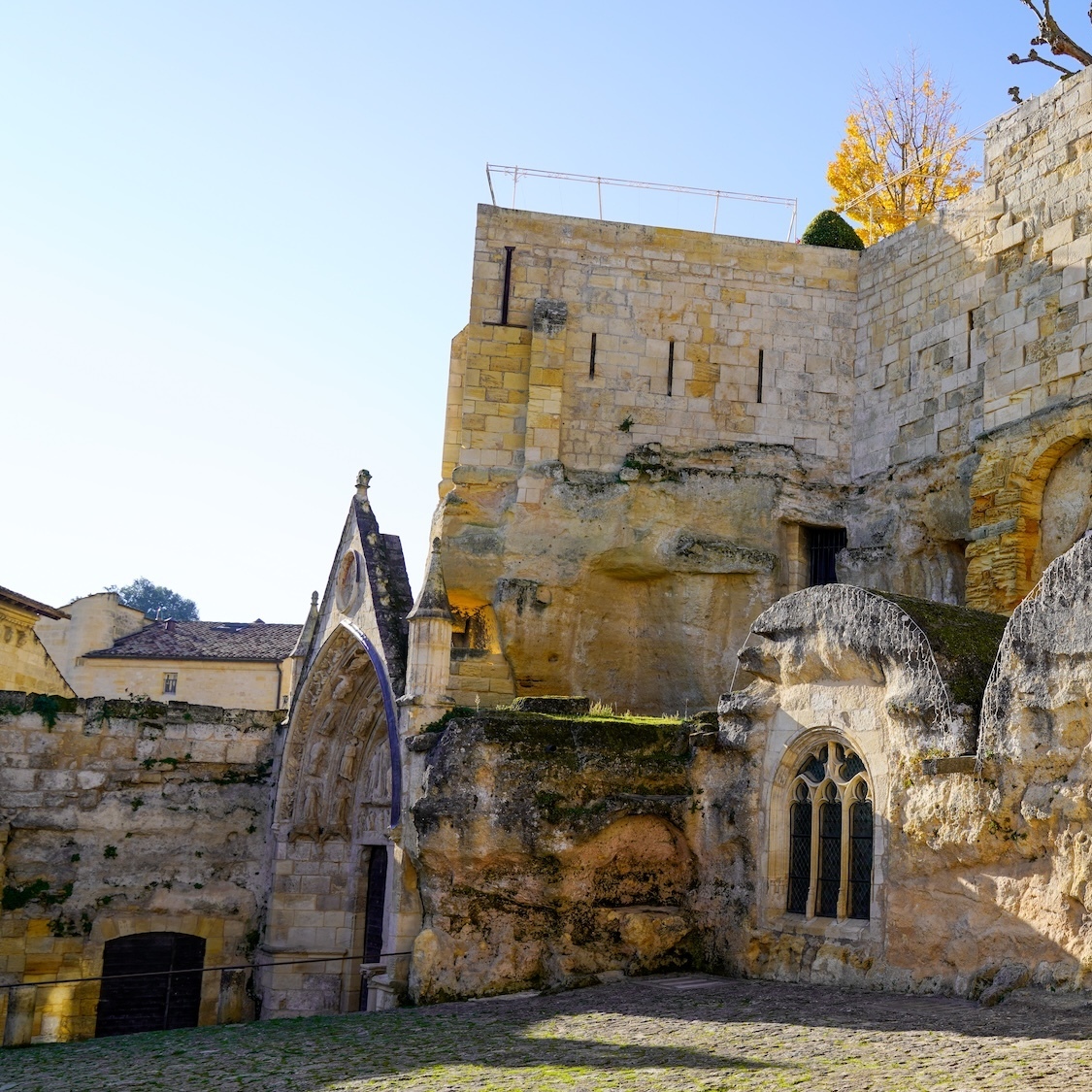 eglise-monolithe-saint-emilion