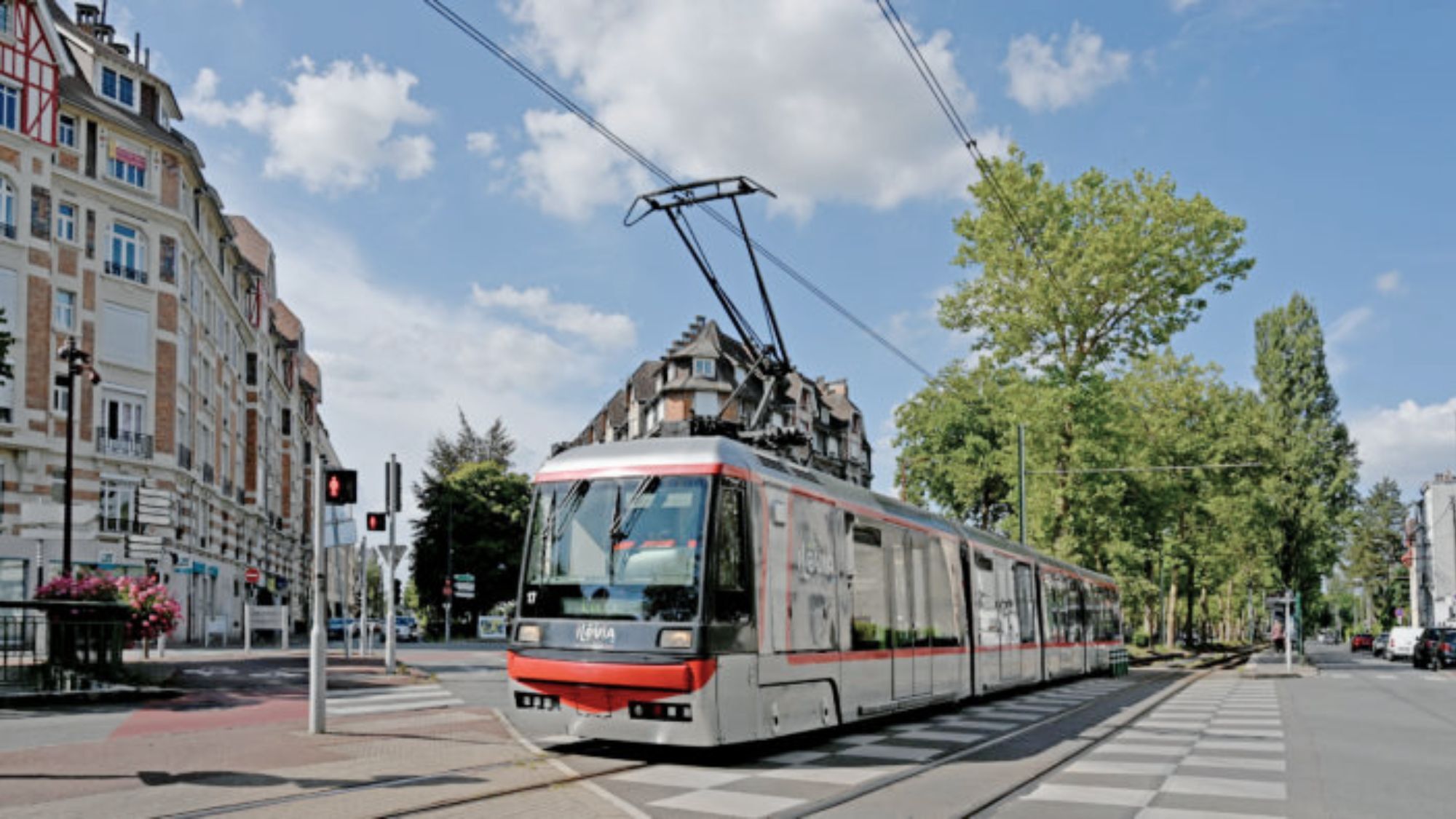 tram-reprend-enfin-service-lille
