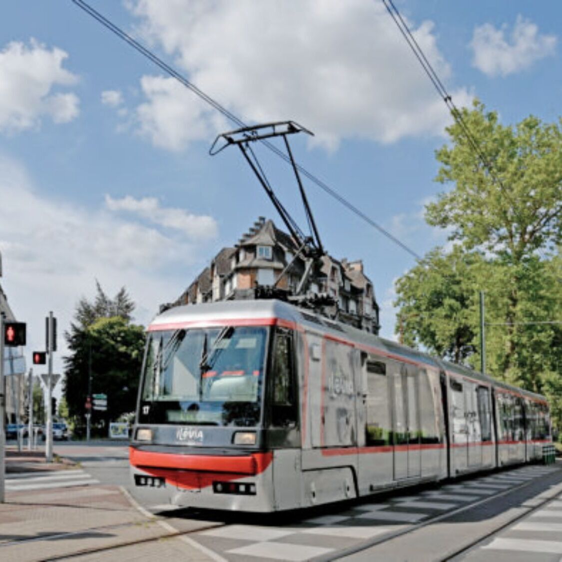 tram-reprend-enfin-service-lille