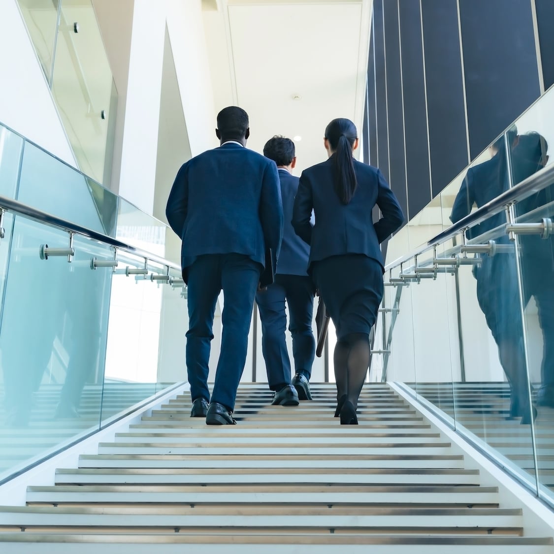 Égalité femmes-hommes : la France en 2e position sur toute l’Europe shutterstock-2483856299