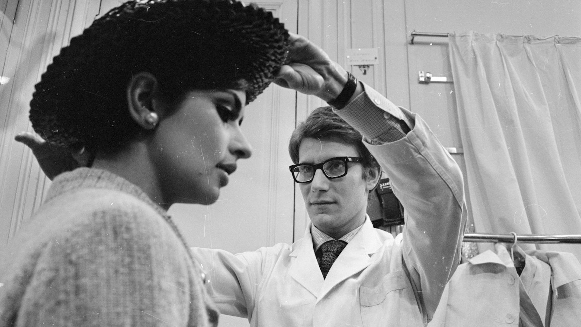 exposition-yves-saint-laurent-lyon-1