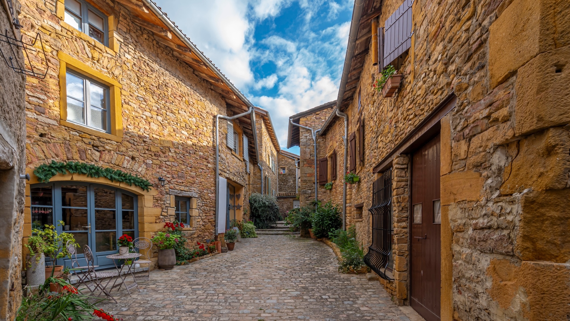 village-medieval-oingt-calendrier-avent-200-creche