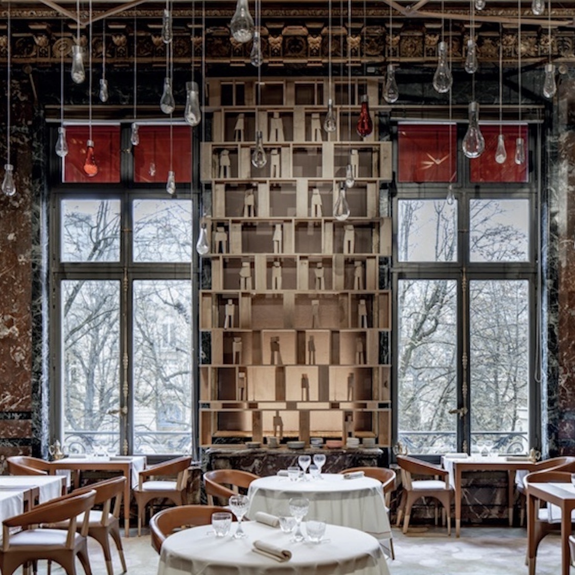 plus-beau-restaurant-monde-le-bonbon-paris-ducasse