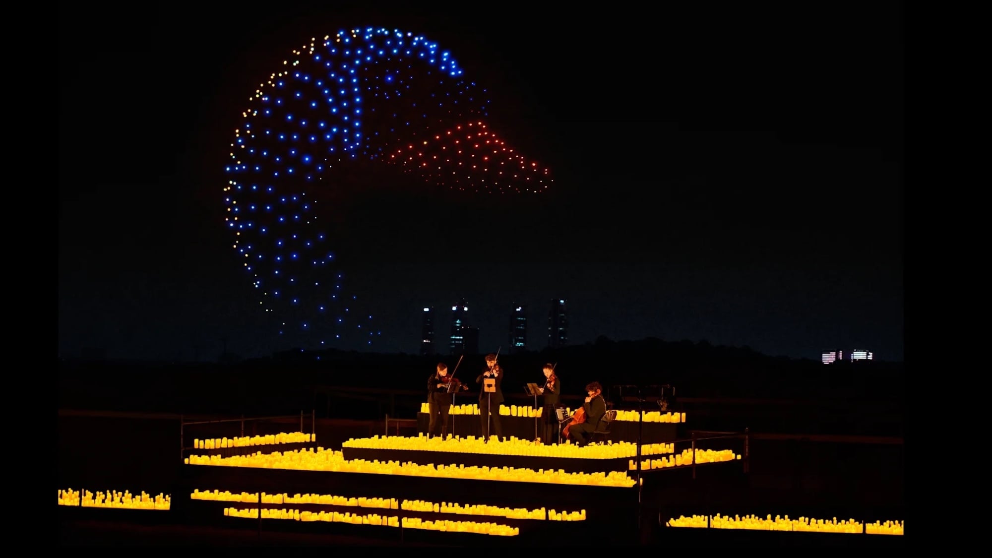 Un merveilleux spectacle de drones avec concert de musique classique va illuminer le ciel de Lyon droneart-show-spectacle-drones-musique-classique-l