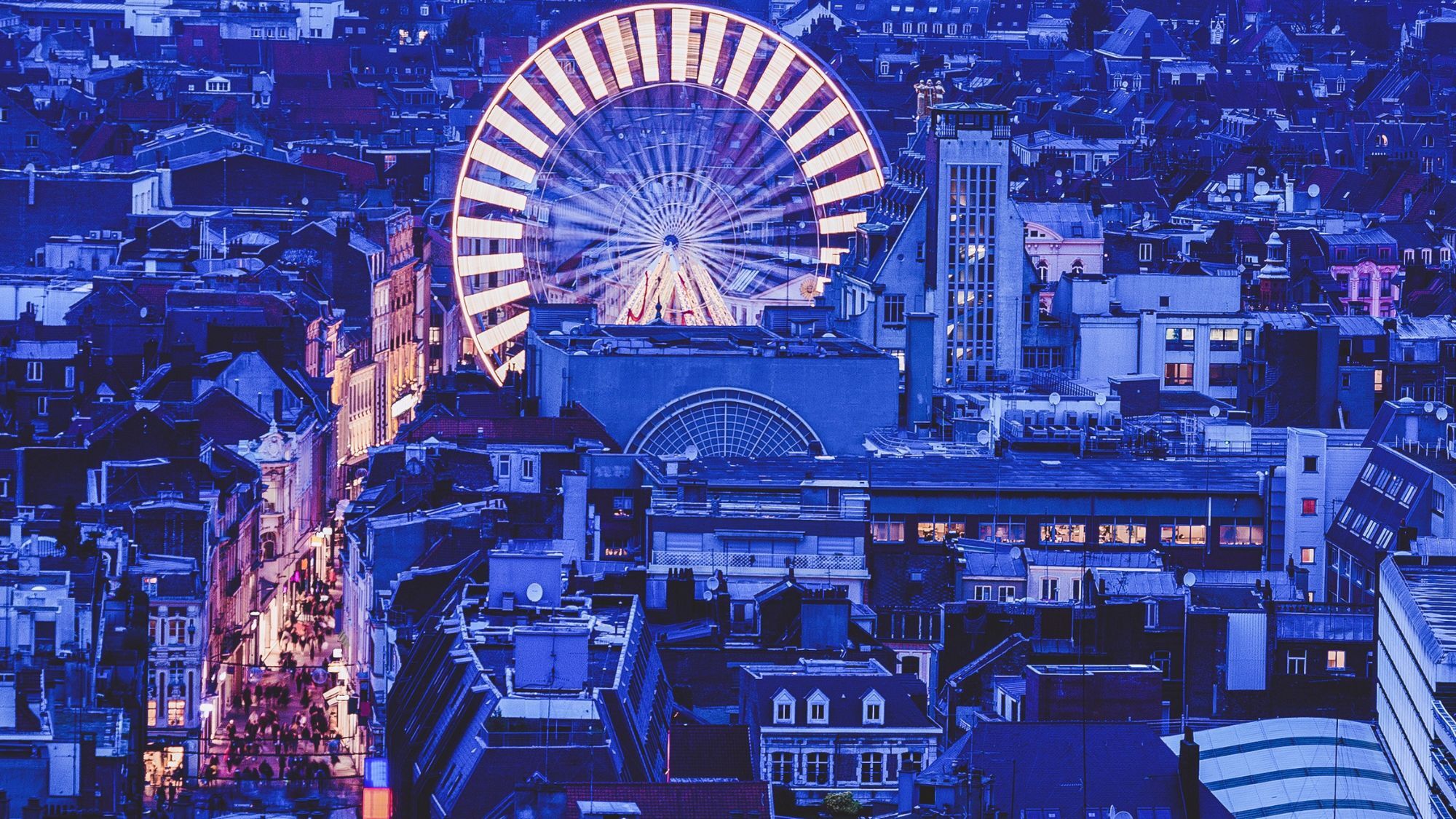 grande-roue-ville-nuit