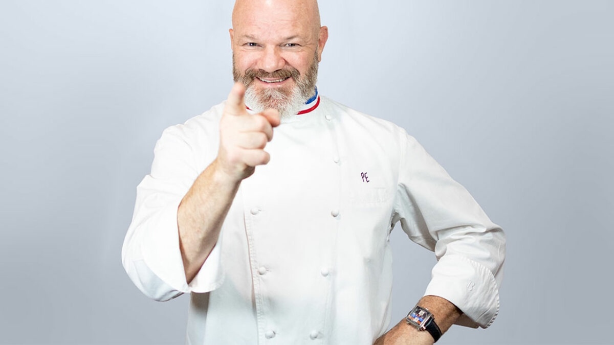 What menu options are available at the restaurant?