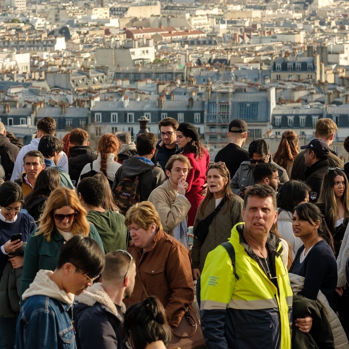 Paris élue capitale mondiale des pickpockets ! shutterstock-2445335015
