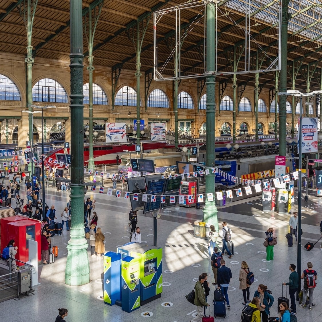 shutterstock-2399846975