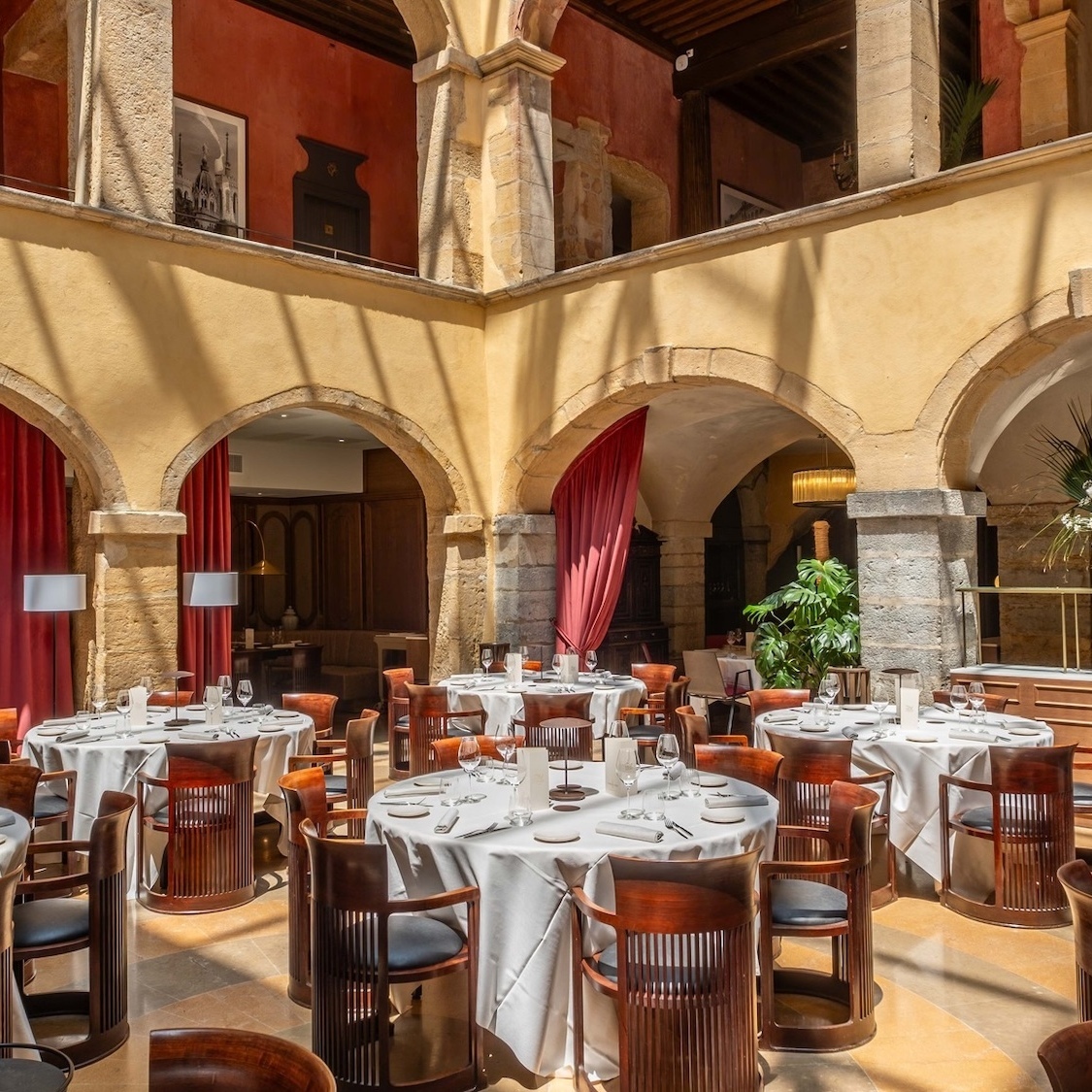 restaurants-lyon-selection-guide-michelin