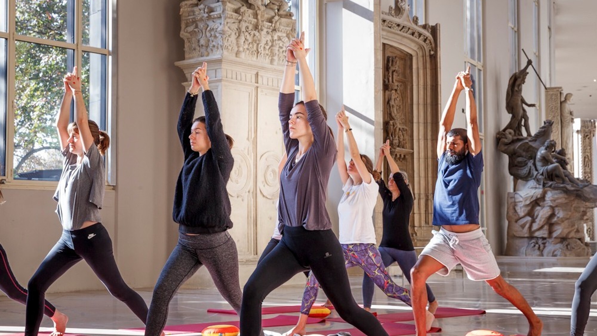 yoga-muse-e-paris-cite-architecture-patrimoie-tapi