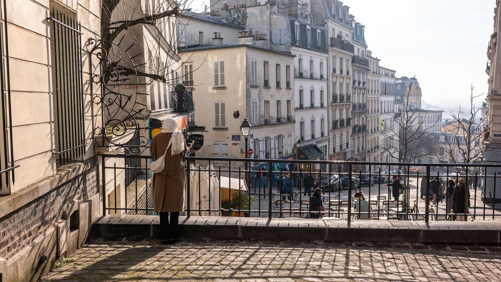 paris-avenir-futur-terrasses-classes-rue-marches-p