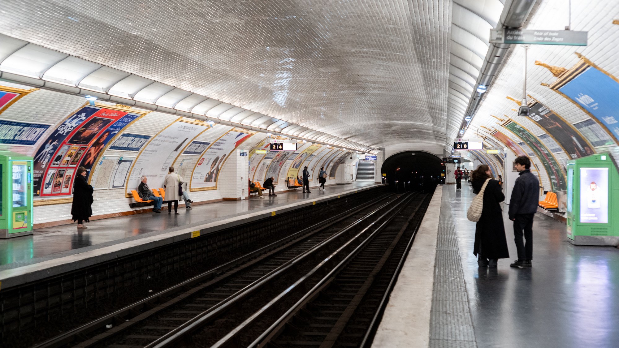 quai-metro-paris-attente-rame-rails-ligne-8-faidhe