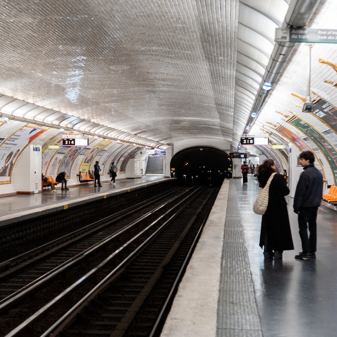 quai-metro-paris-attente-rame-rails-ligne-8-faidhe