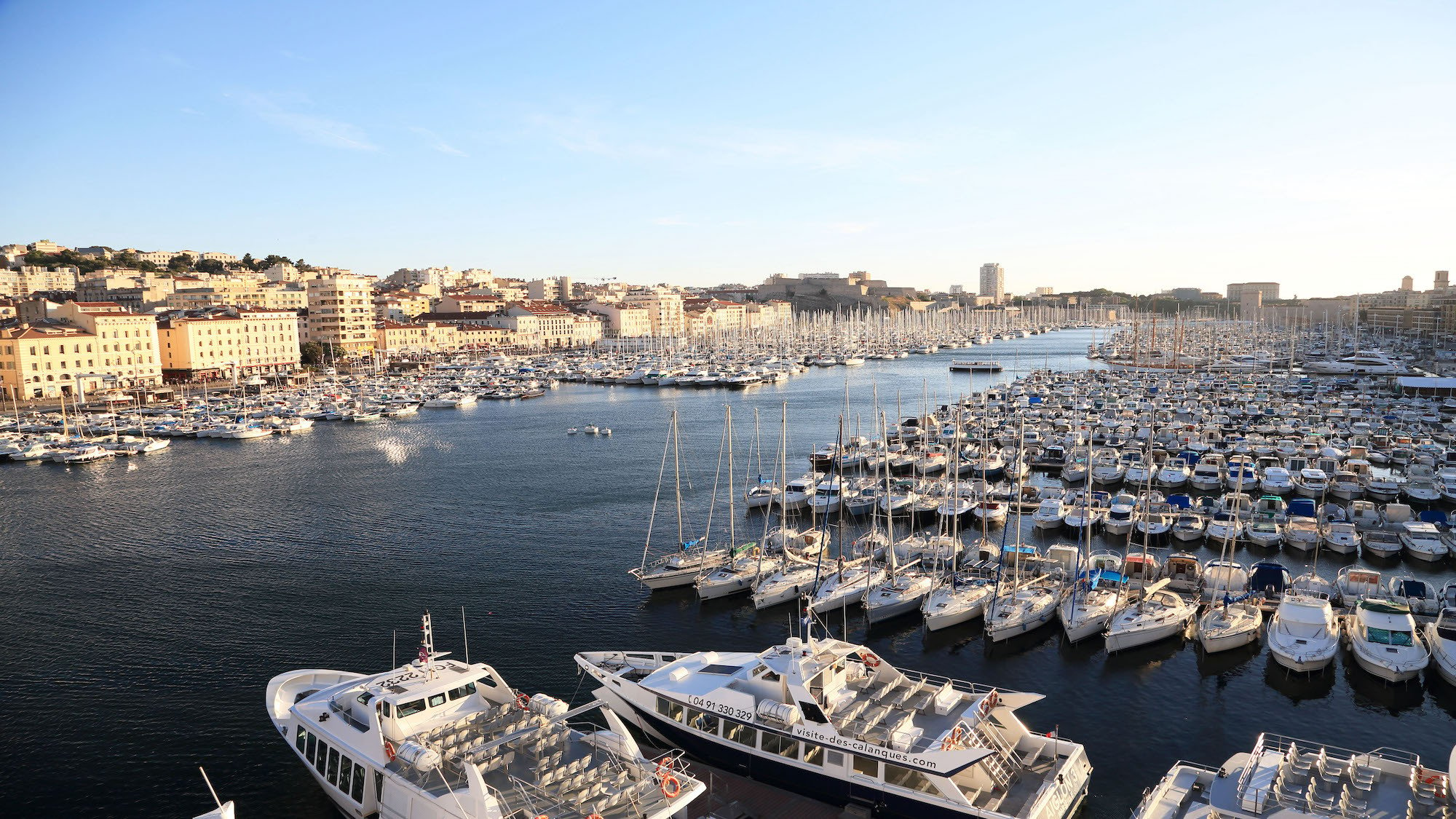 vecteezy-harbor-at-marseille-provence-south-france