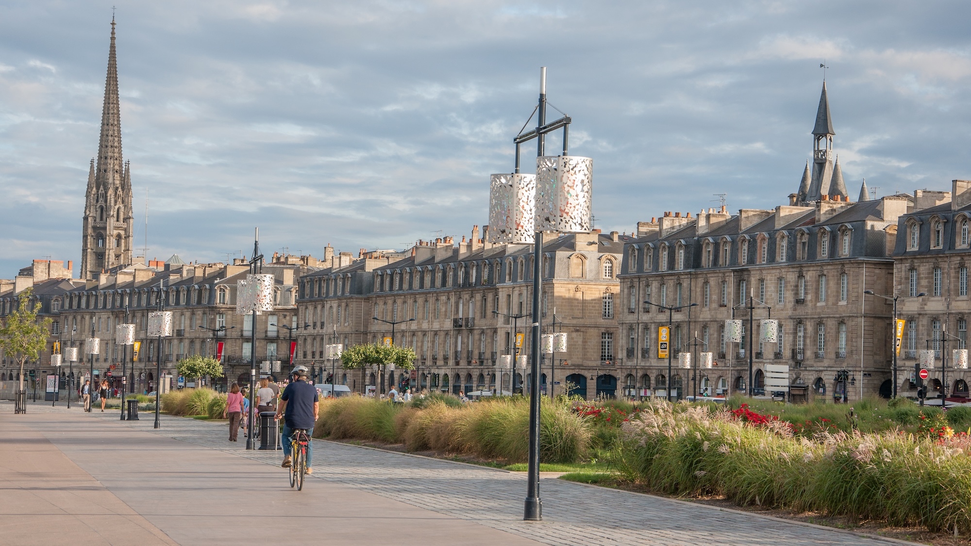 quais-bordeaux-nouvelle-piste-cyclable