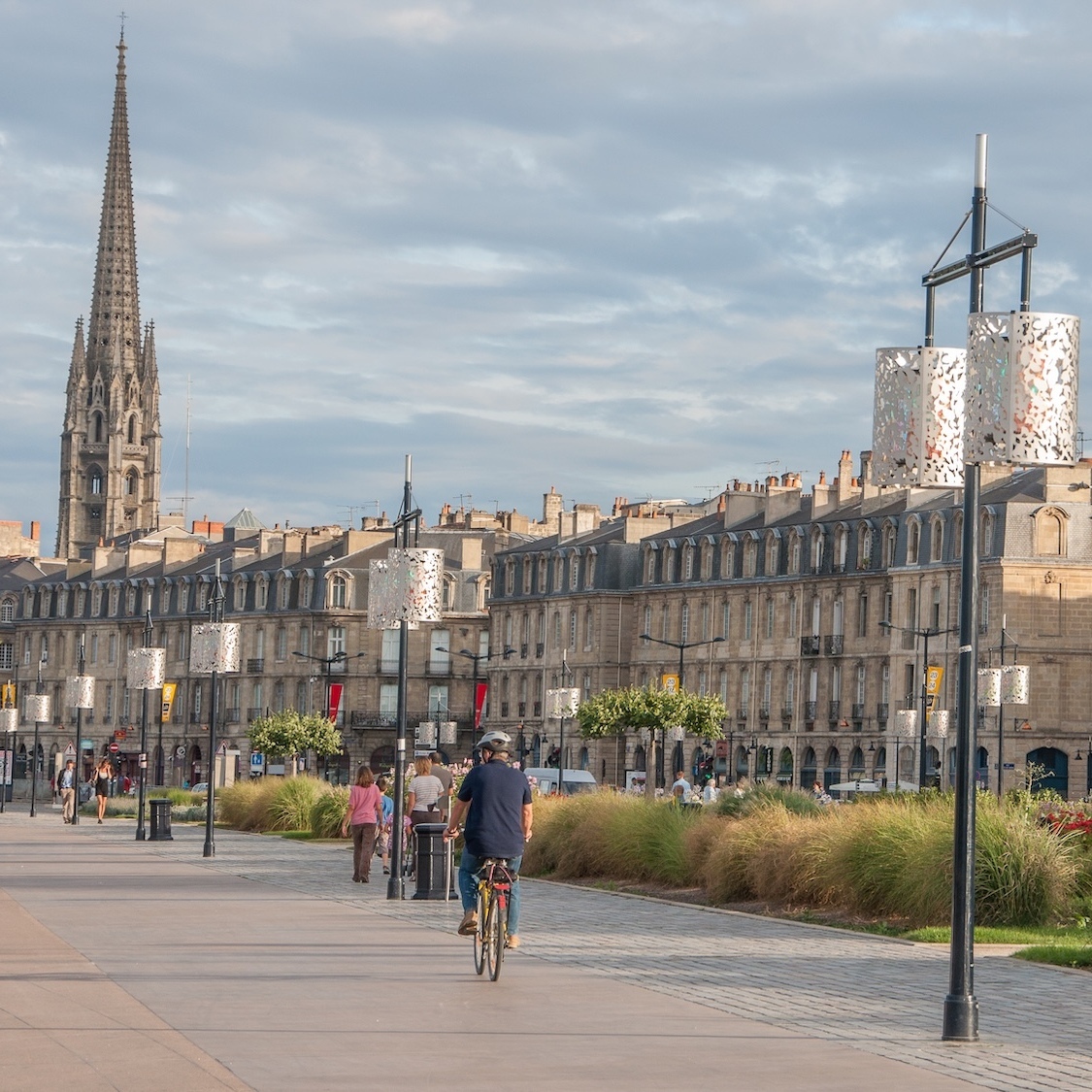 quais-bordeaux-nouvelle-piste-cyclable