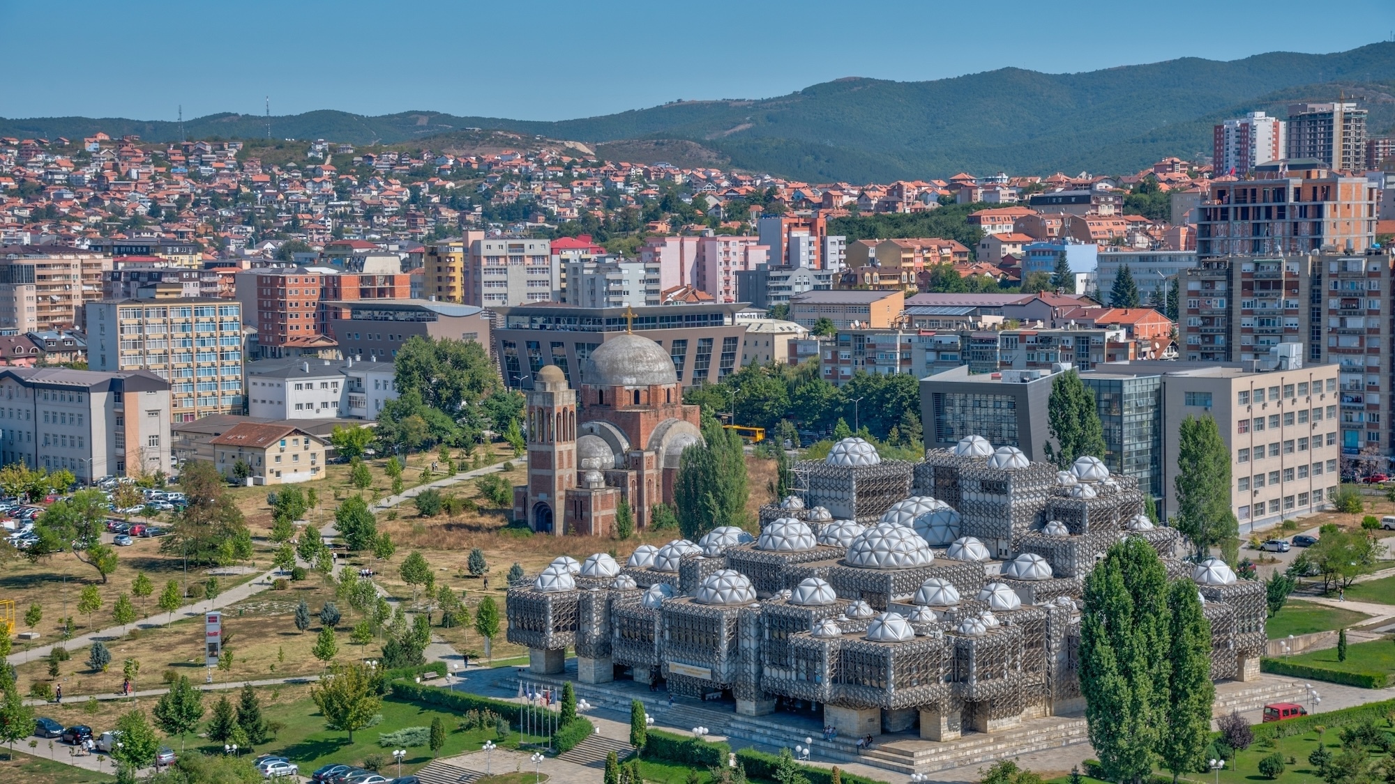 pristina-kosovo-vol-aeroport-lyon