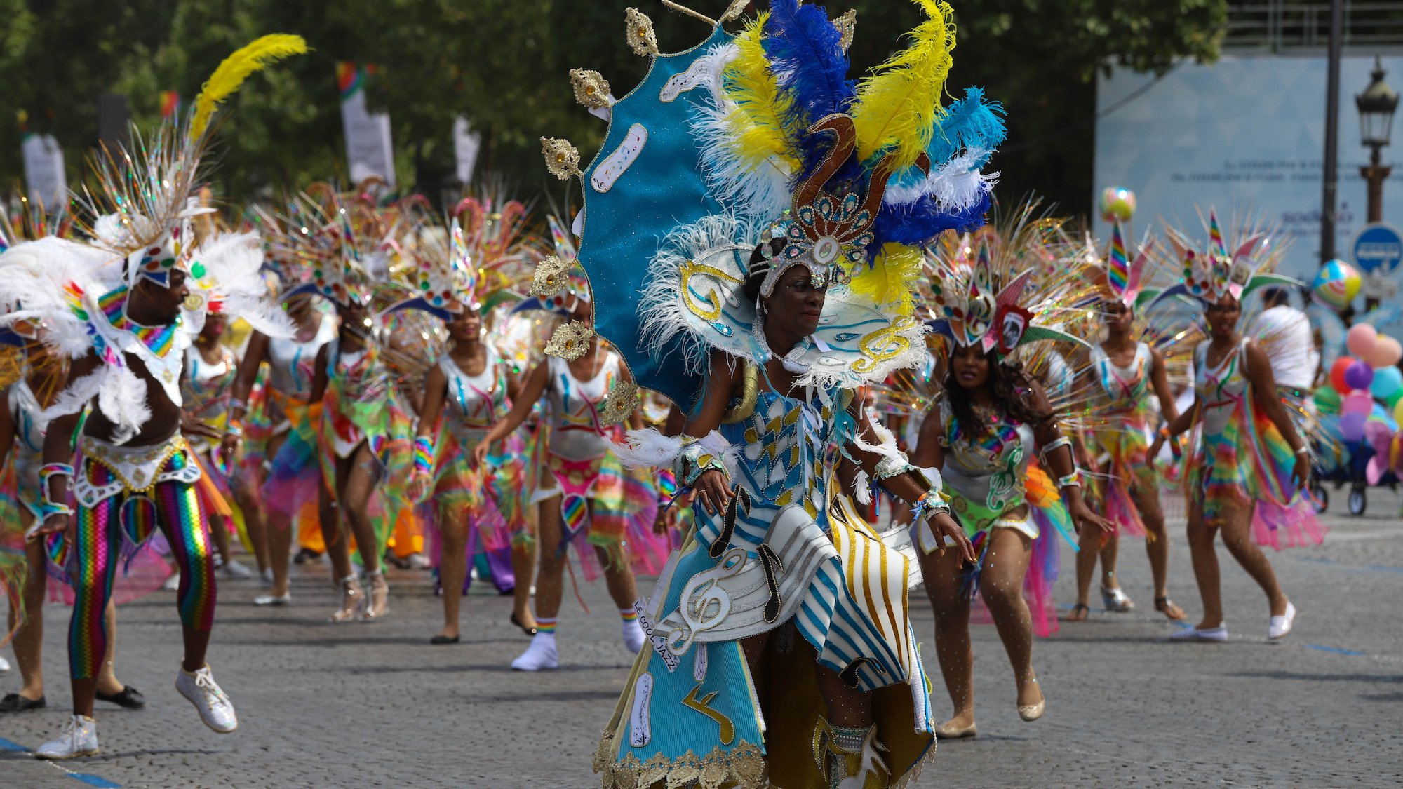 carnaval-tropical-bresil-le-bonbon-paris