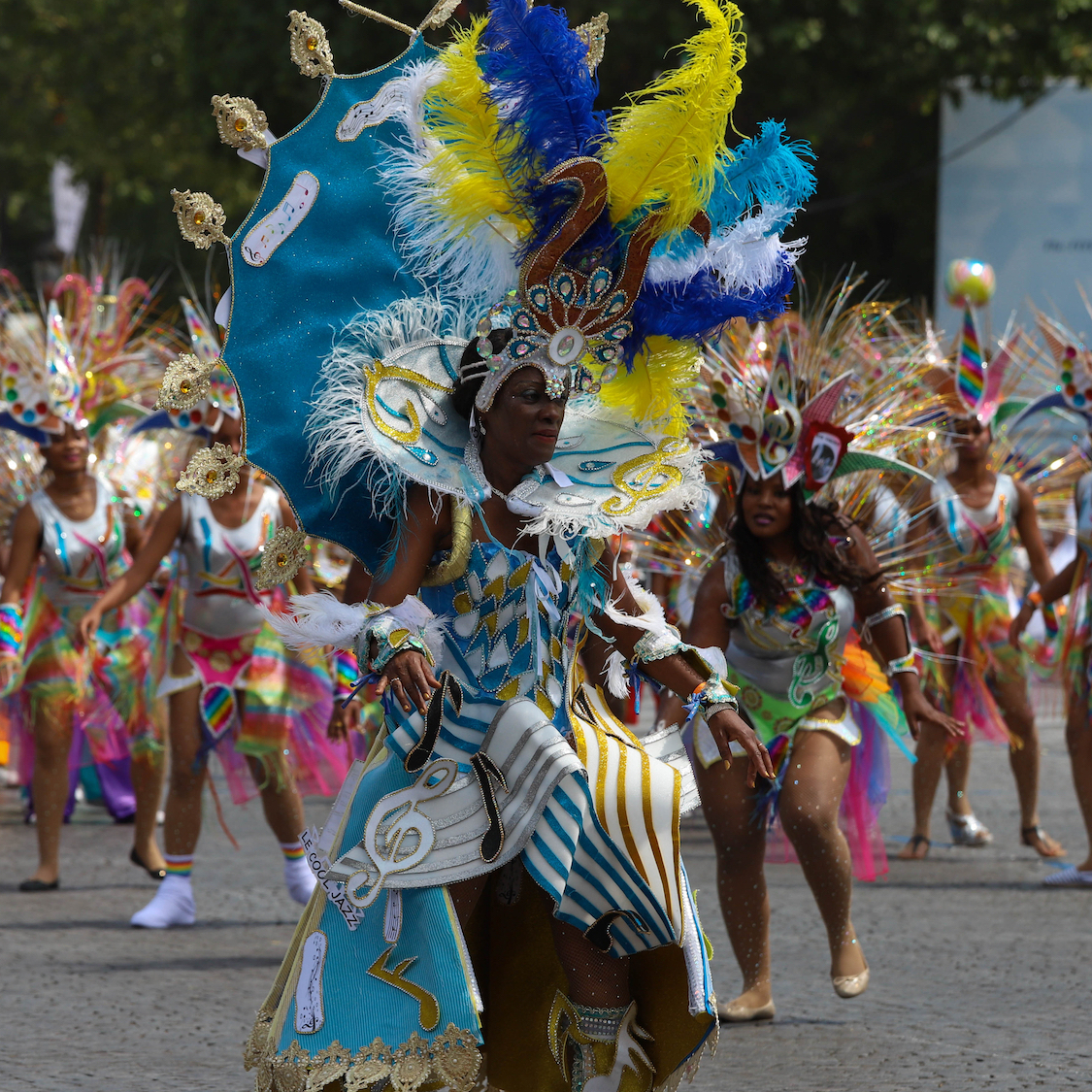 carnaval-tropical-bresil-le-bonbon-paris