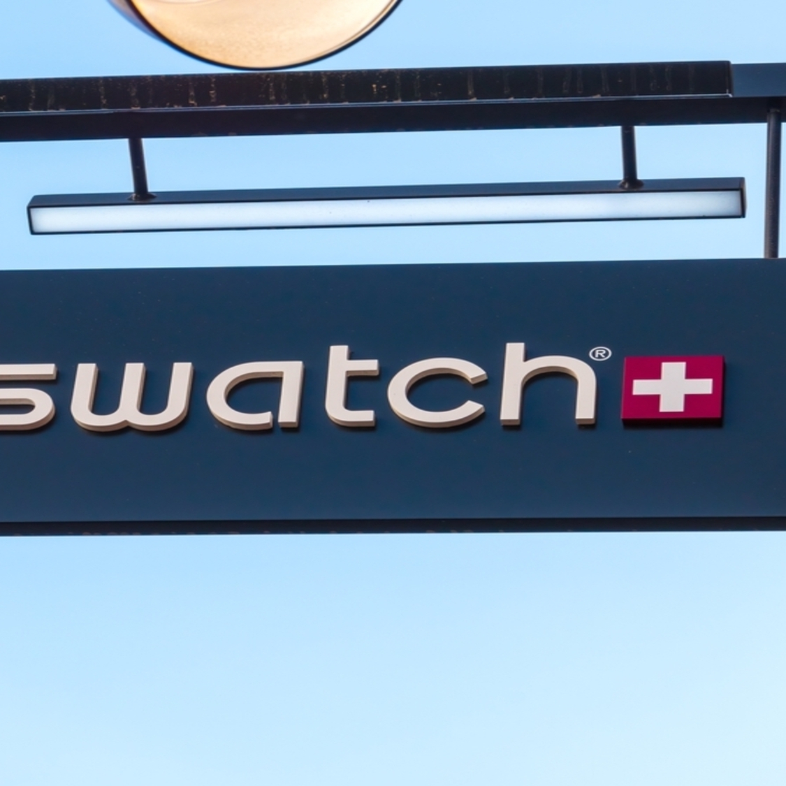 Swatch is making a big comeback in Rennes with a stylish new store right in the city center! swatchhhhh-ok-
