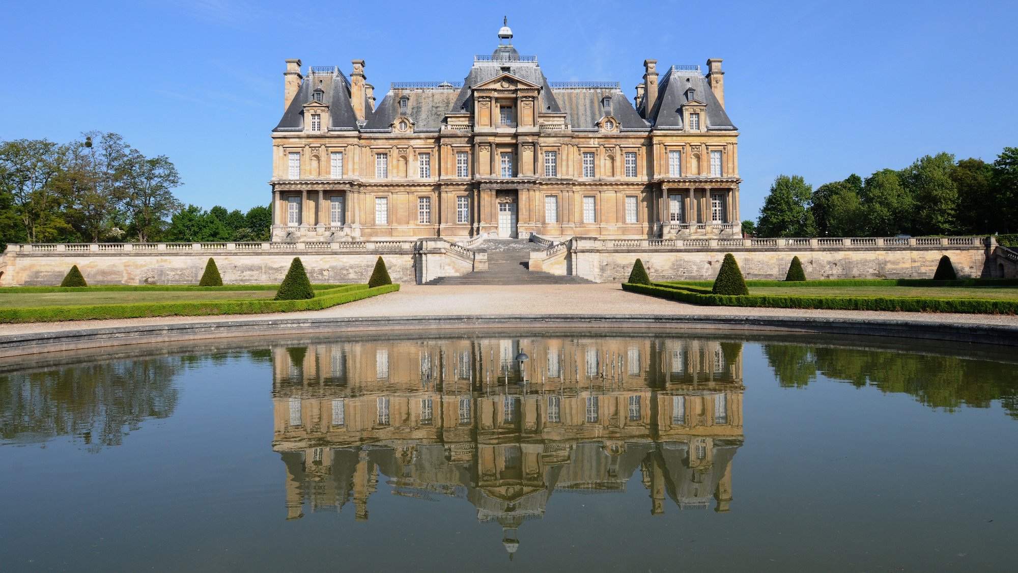 chateau-maisons-laffitte-ete-eau-lac-villa-le-bonb
