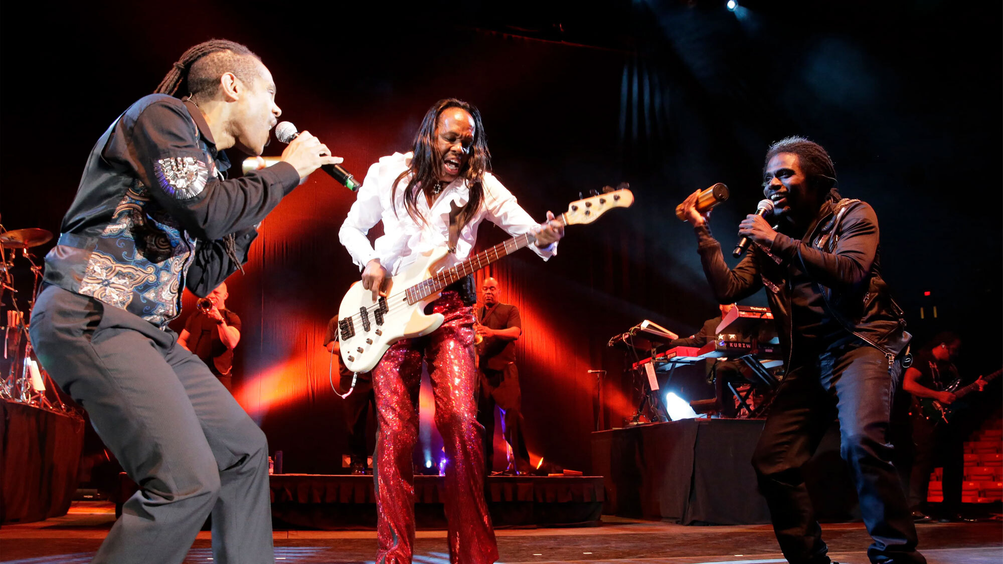 earth-wind-fire-concert-vieux-port