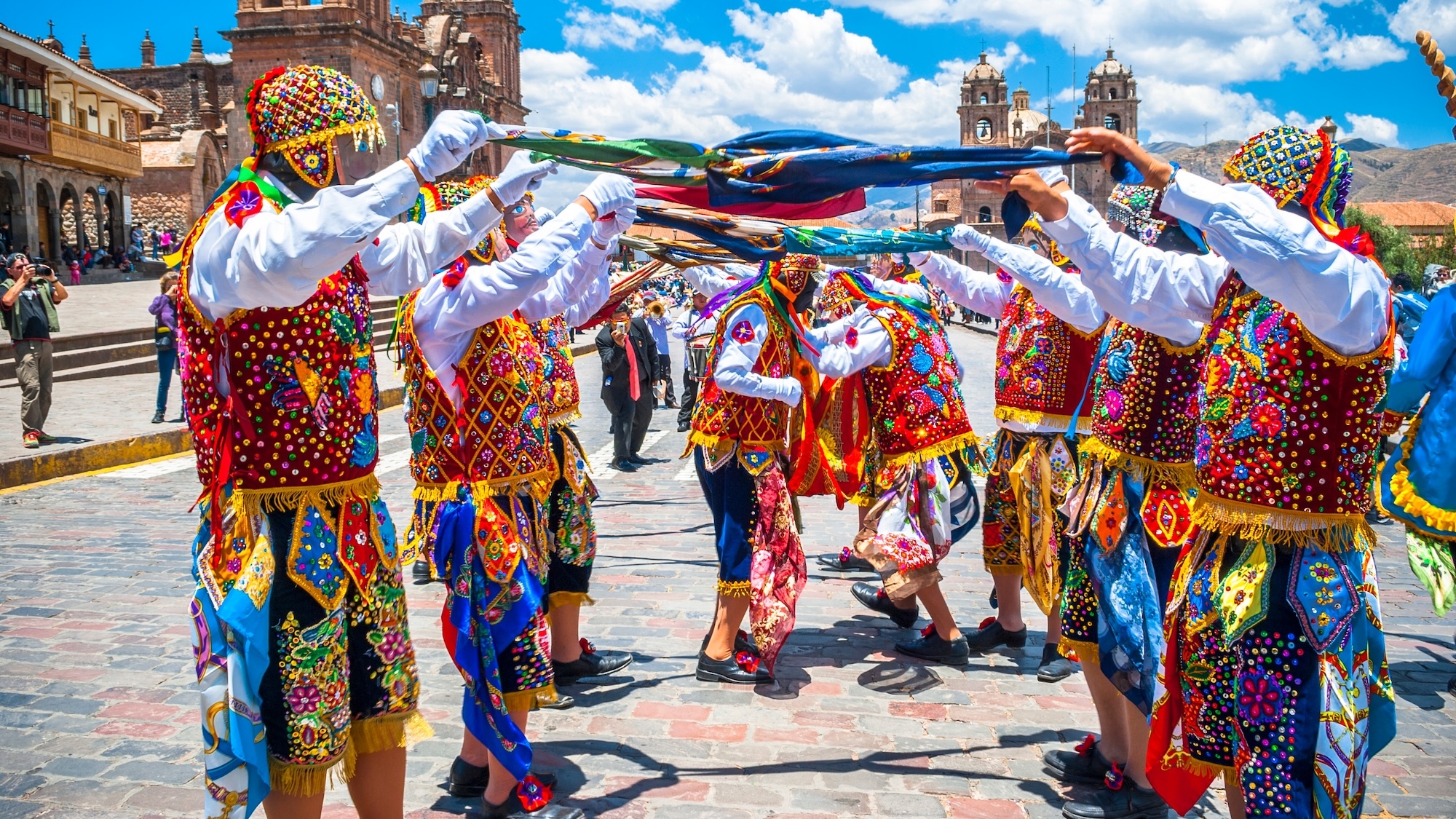 Une grande fête péruvienne avec concerts, danses et village gourmand arrive à Bordeaux fete-perou