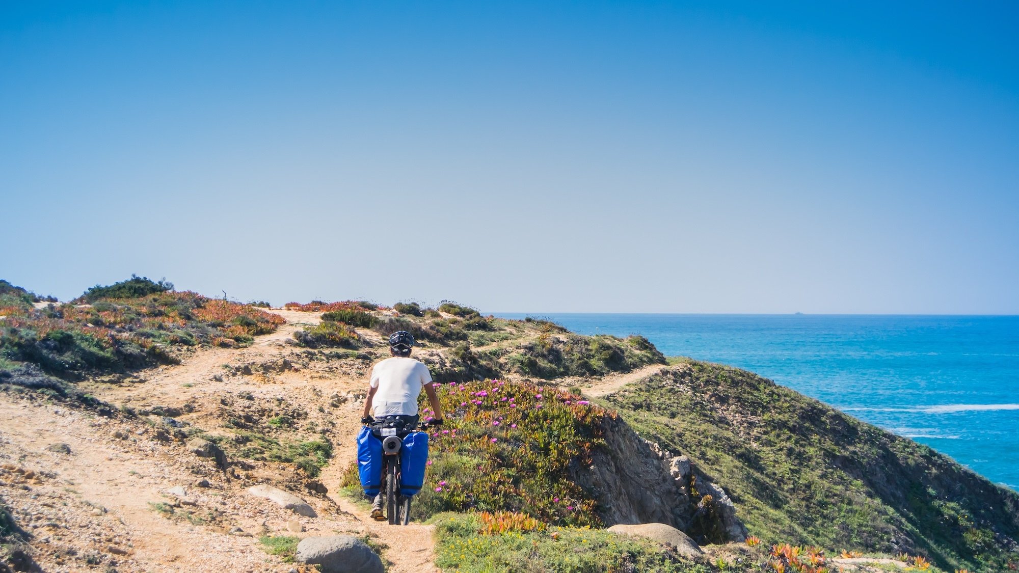 eurovelo-credit-guaxinim-shutterstock