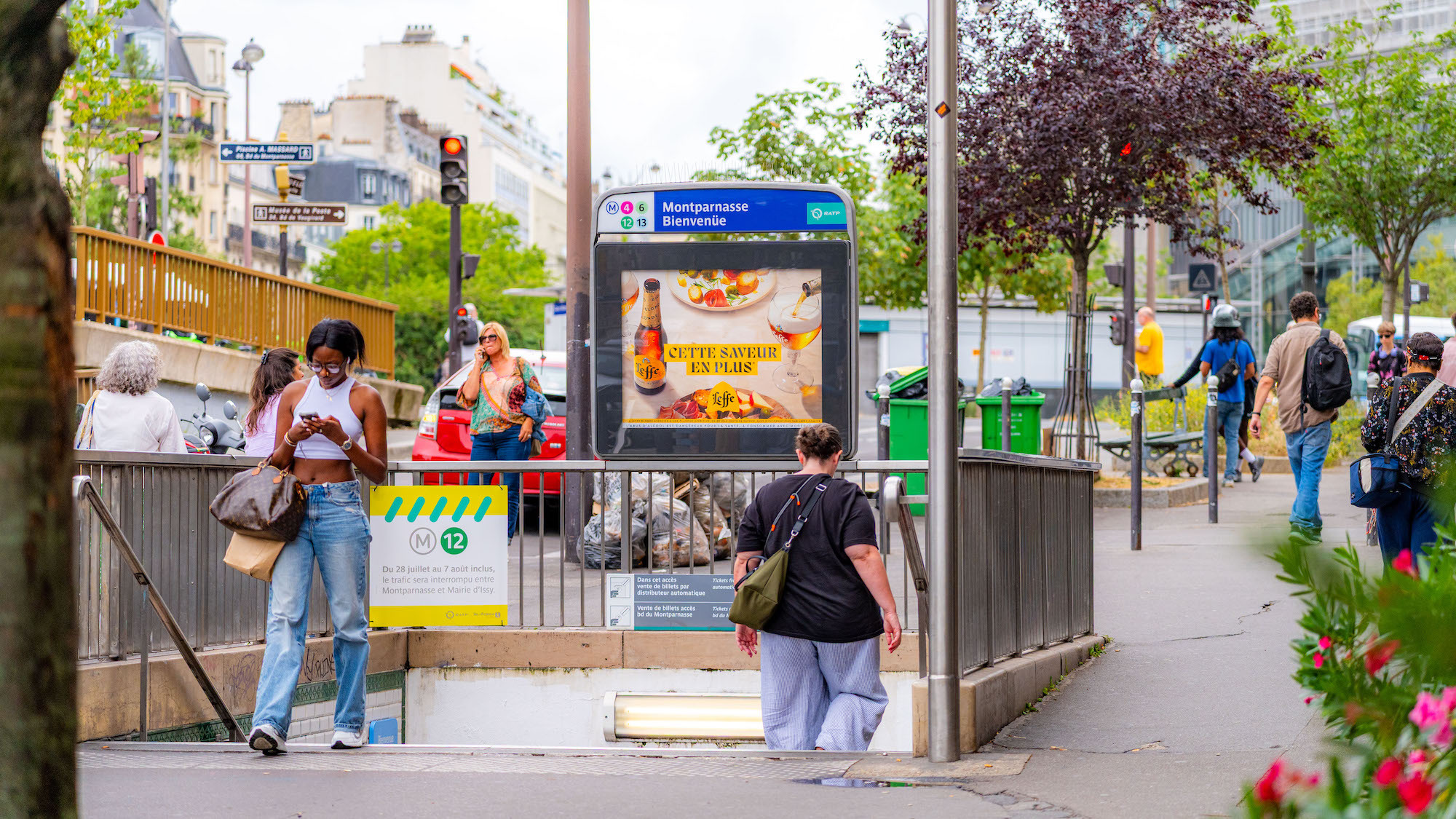 metr-ligne-12-sortie-paris-montparnasse-travaux-li