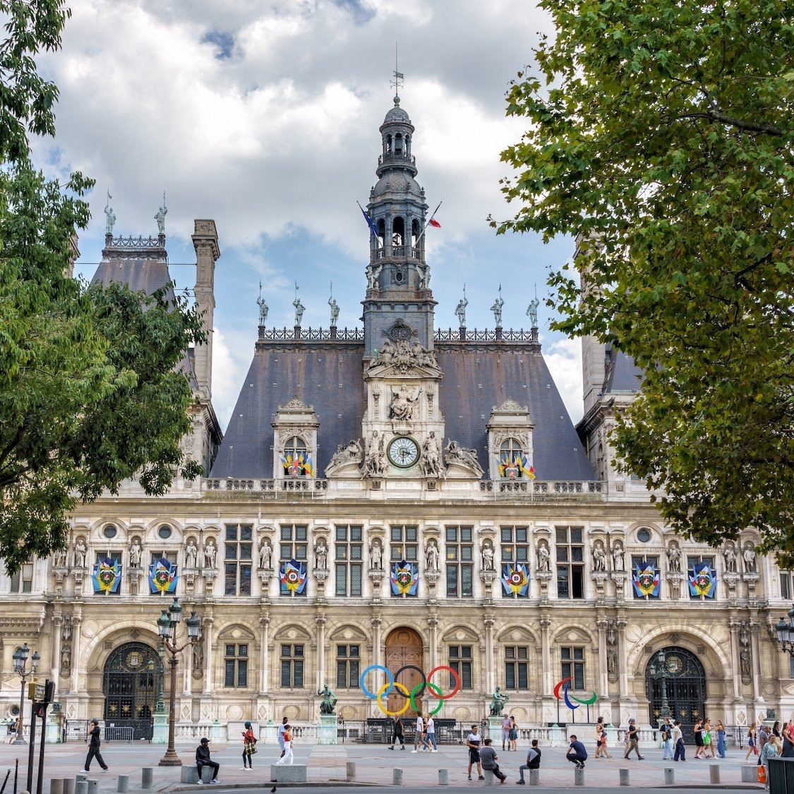 foret-urbaine-arbres-hotel-de-ville-paris-inaugura