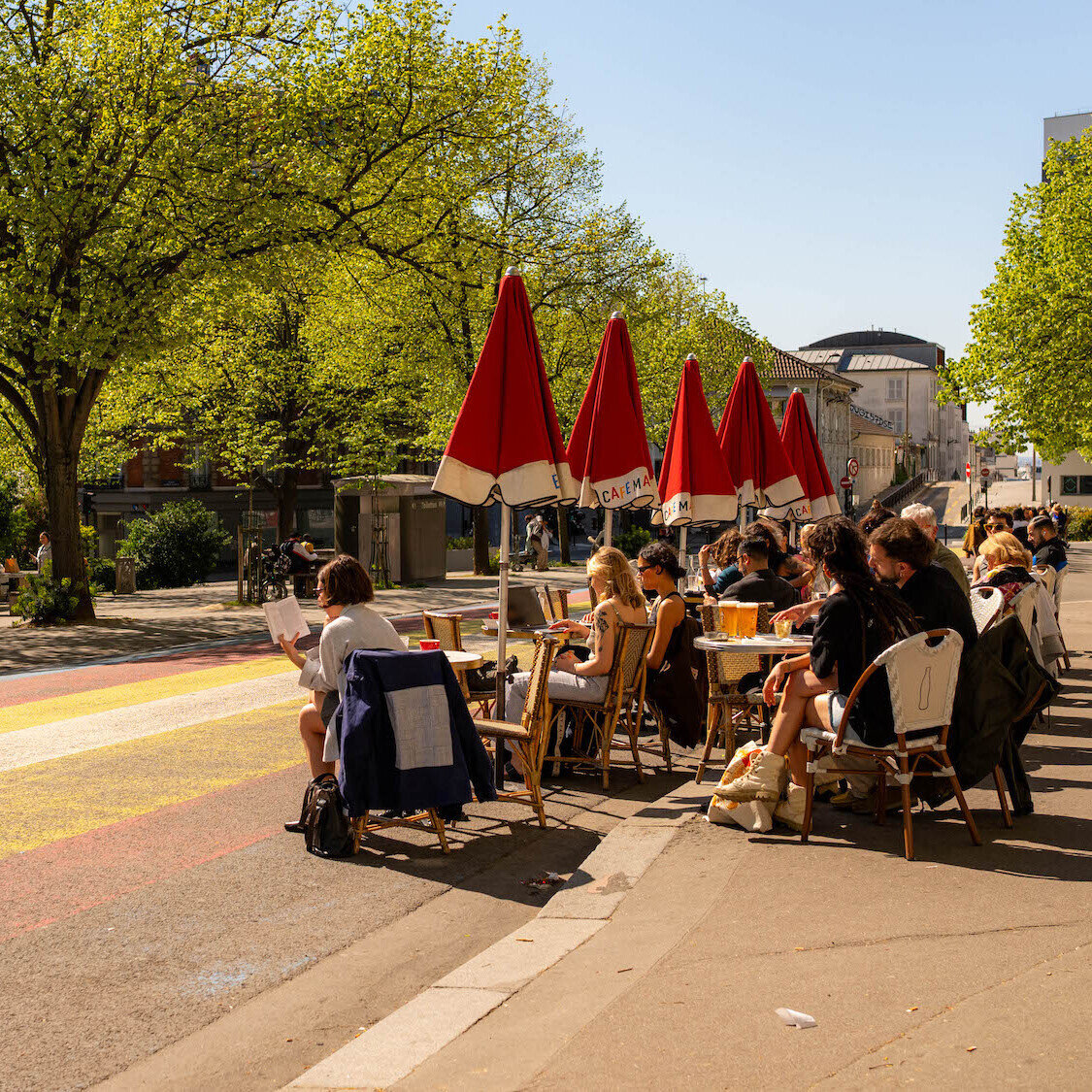 terrasses-estivales-horaires-ete-2025-trottoir-le-