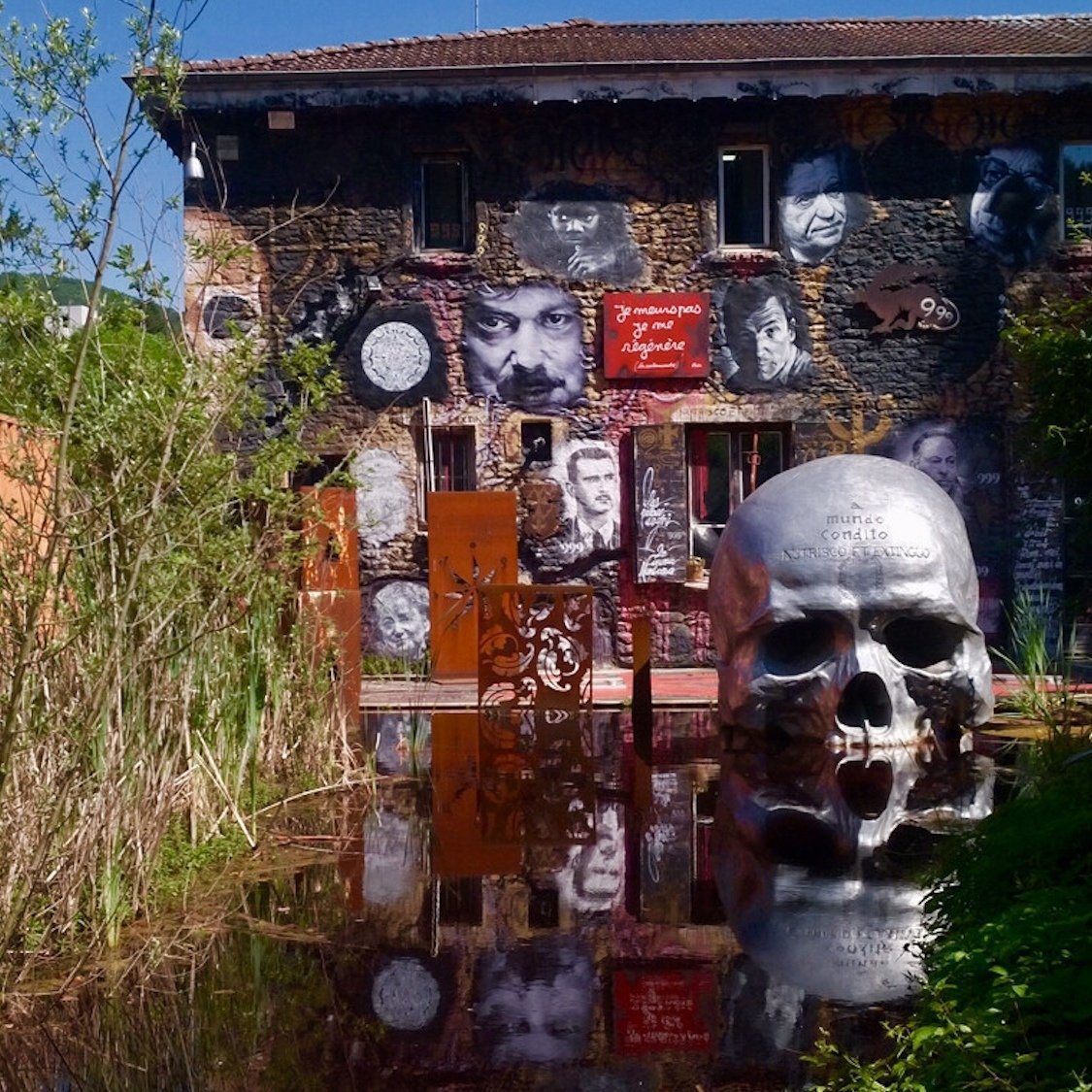 demeure-du-chaos-oeuvre-art-totale