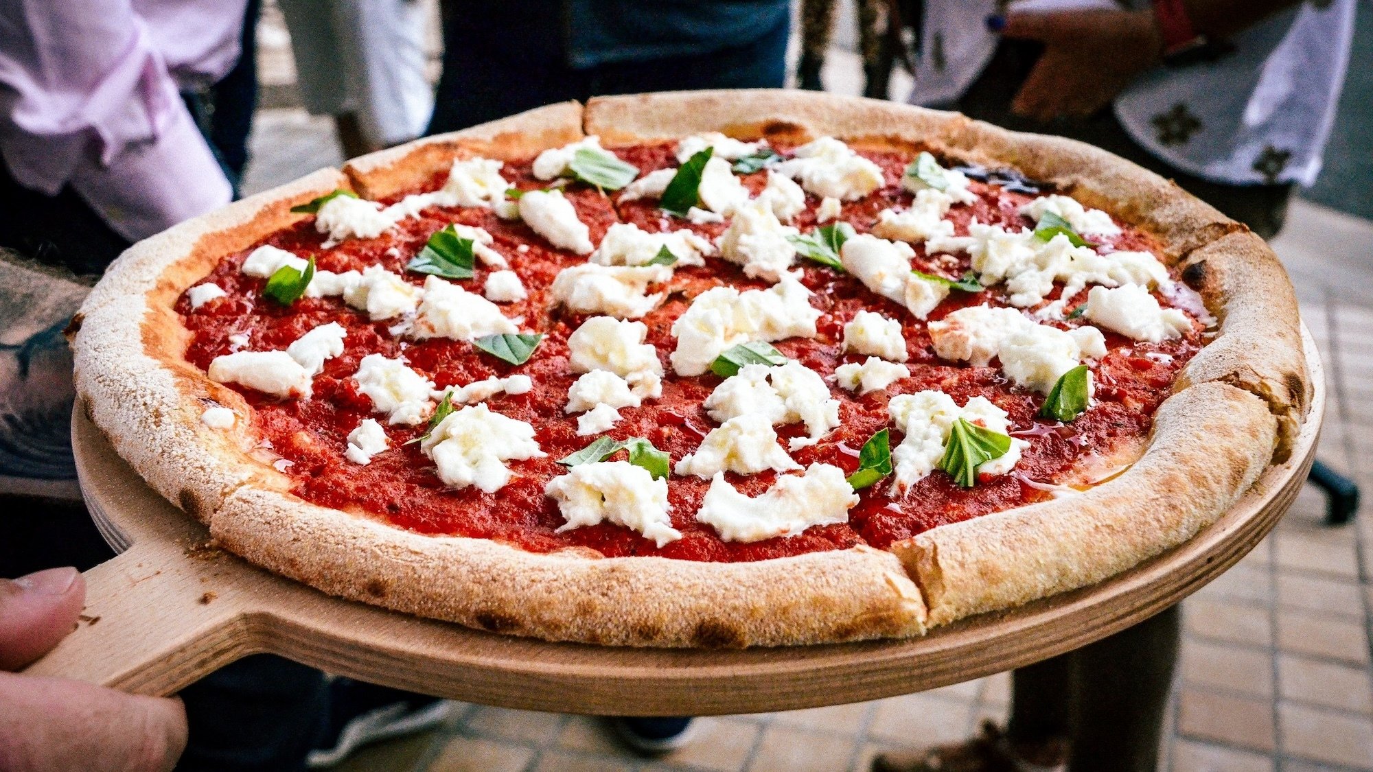 jordan-tomas-pizza-lyon-croix-rousse