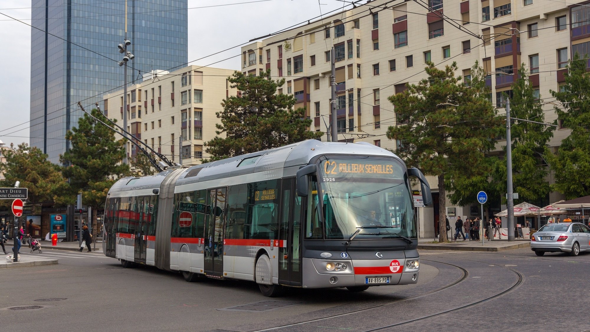 greve-massive-lyon-tcl-bus