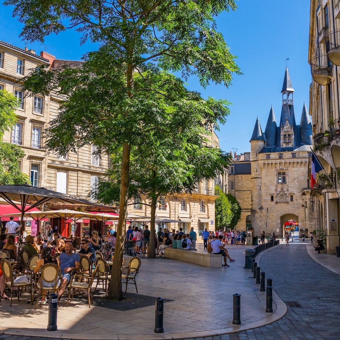 place-palais-bordeaux